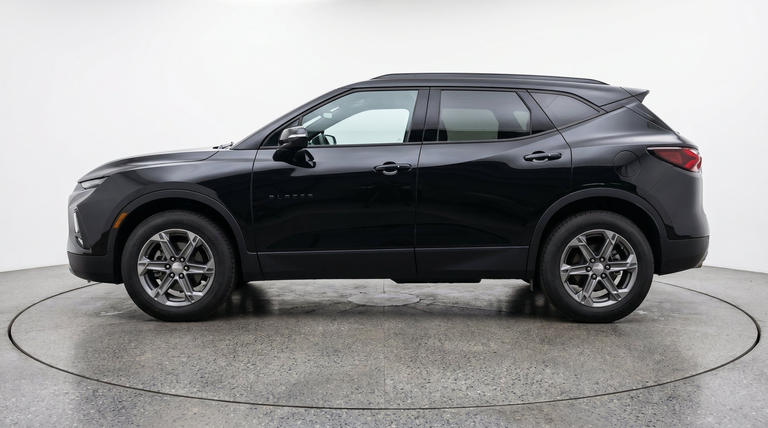 Thumbnail: 2025 Chevrolet Blazer - 5
