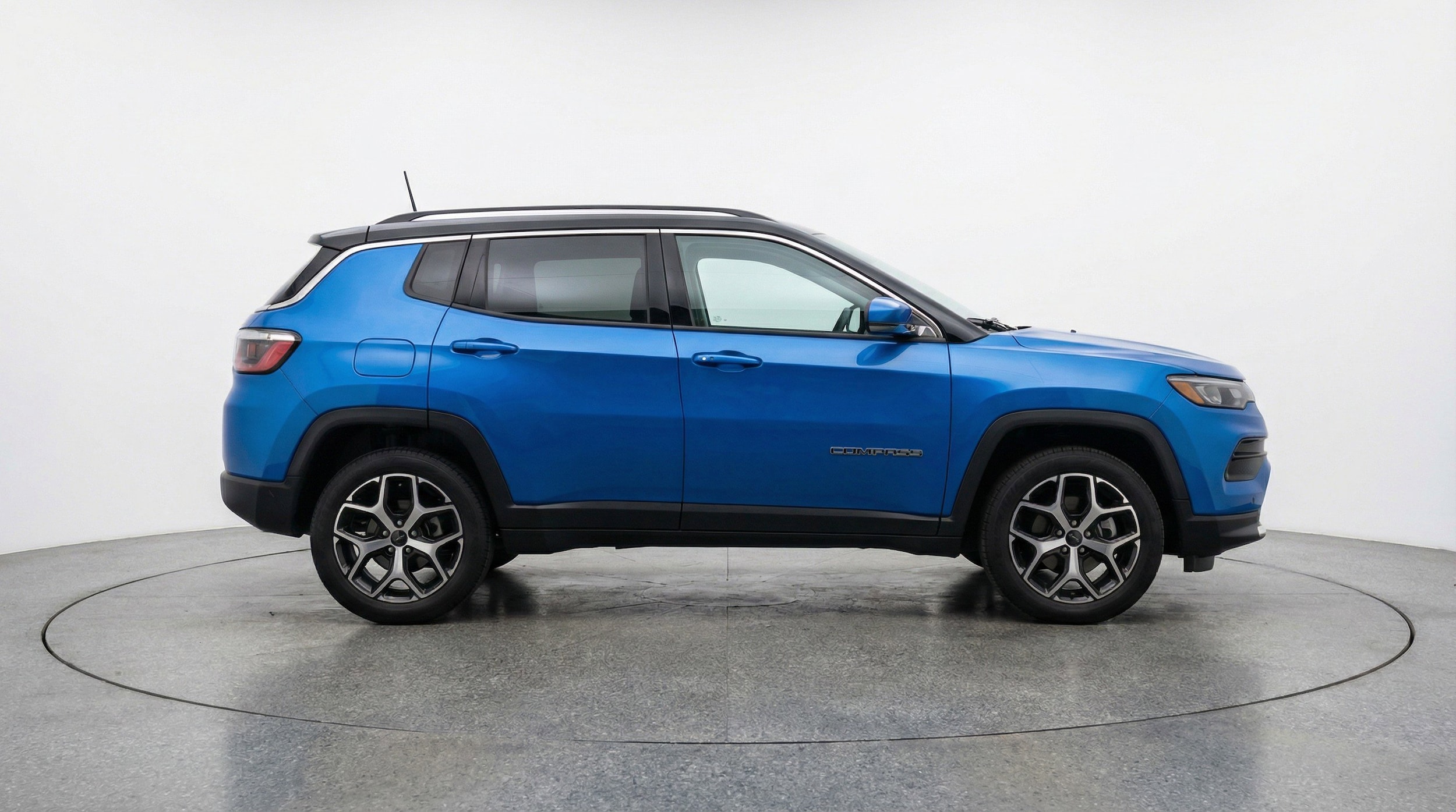 Thumbnail: 2025 Jeep Compass - 11