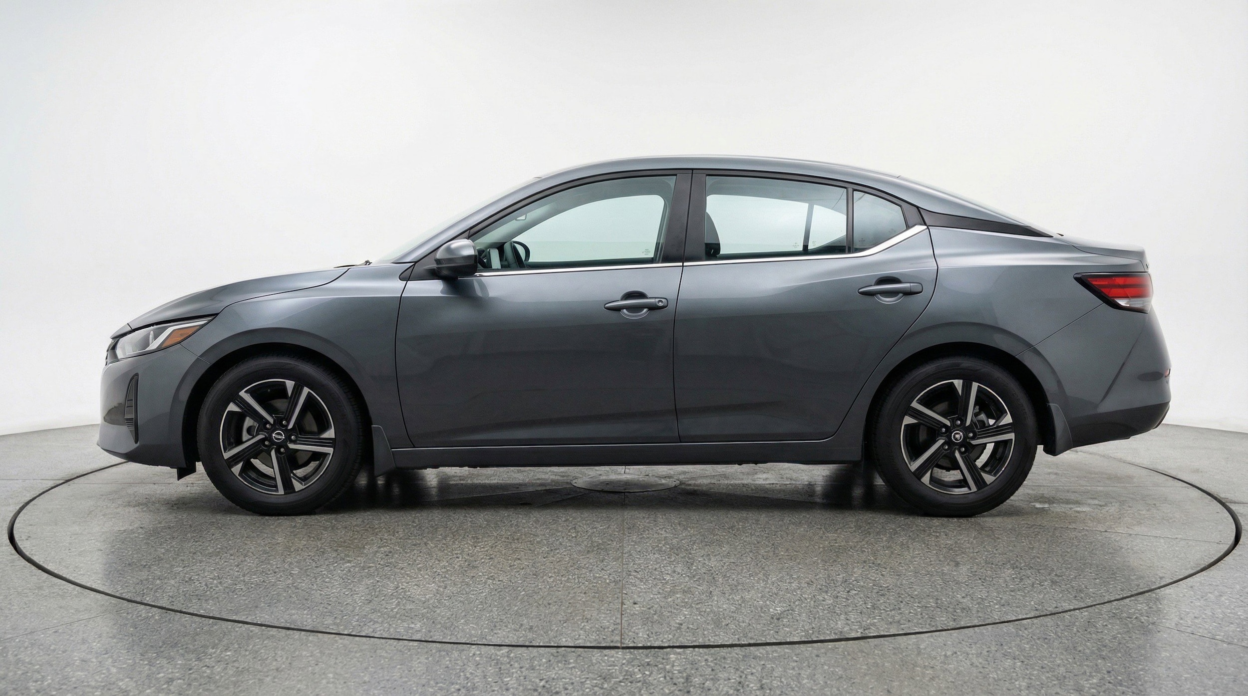 Thumbnail: 2025 Nissan Sentra - 5