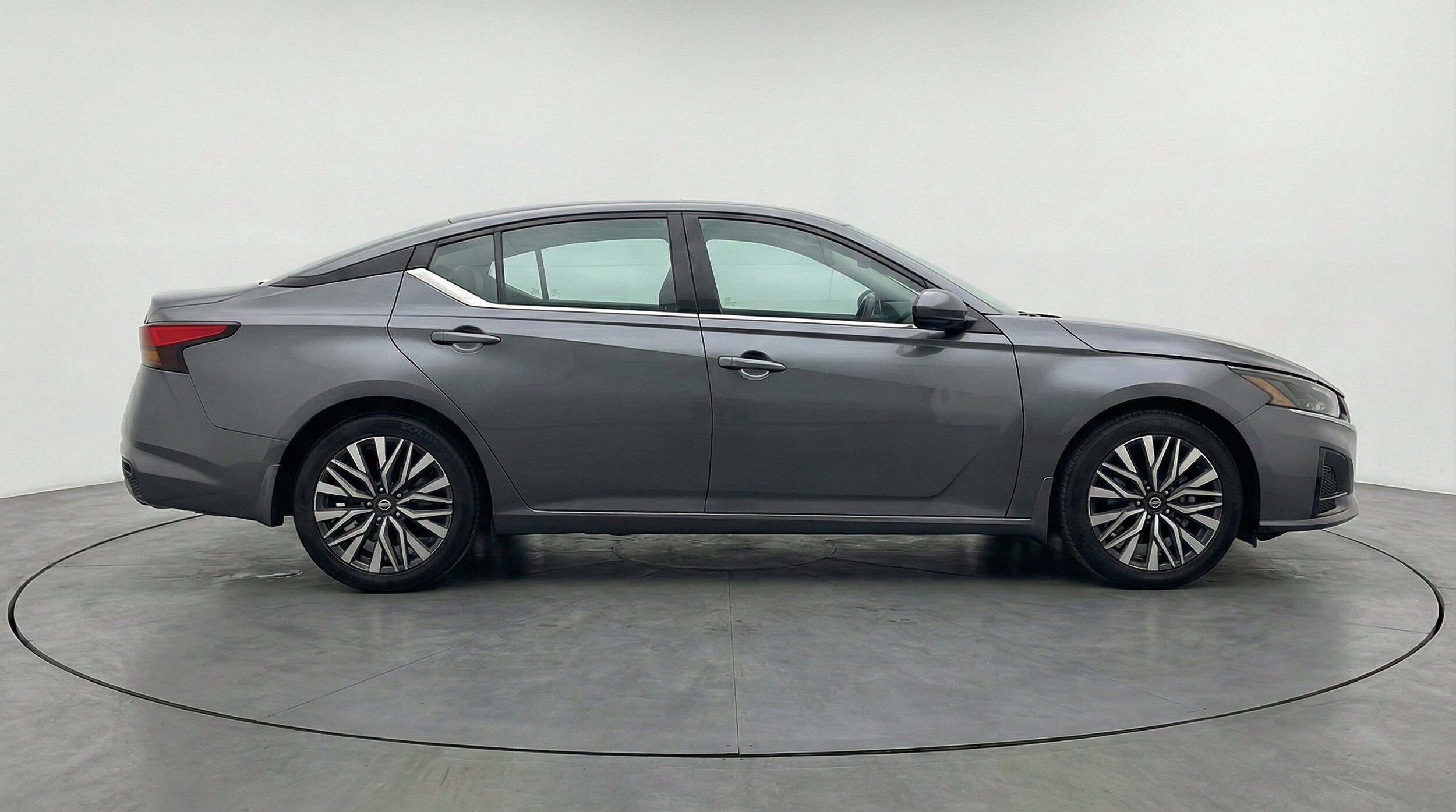Thumbnail: 2025 Nissan Altima - 11