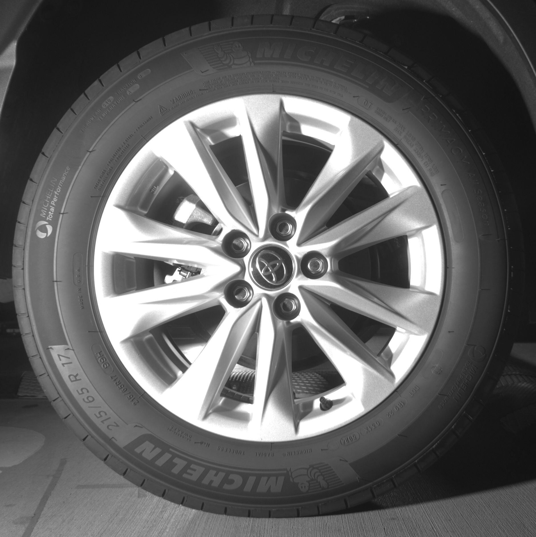 Thumbnail: 2025 Toyota Corolla Cross - 12