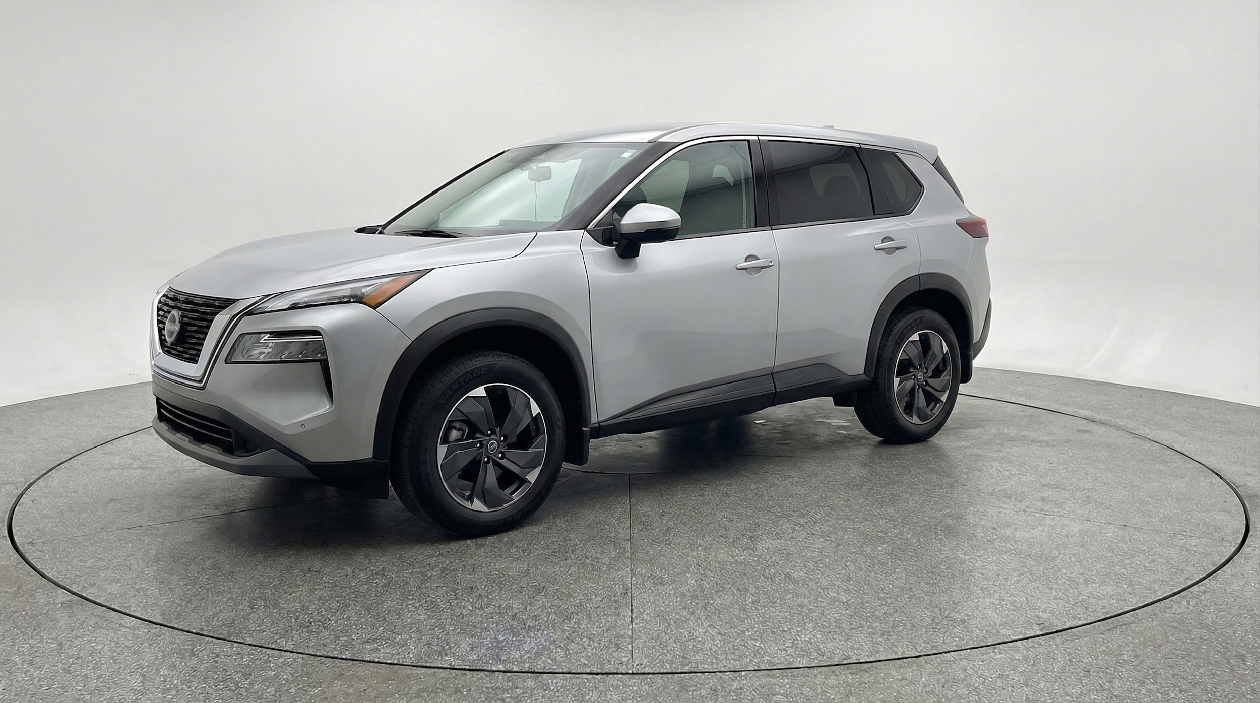 Thumbnail: 2025 Nissan Rogue - 3