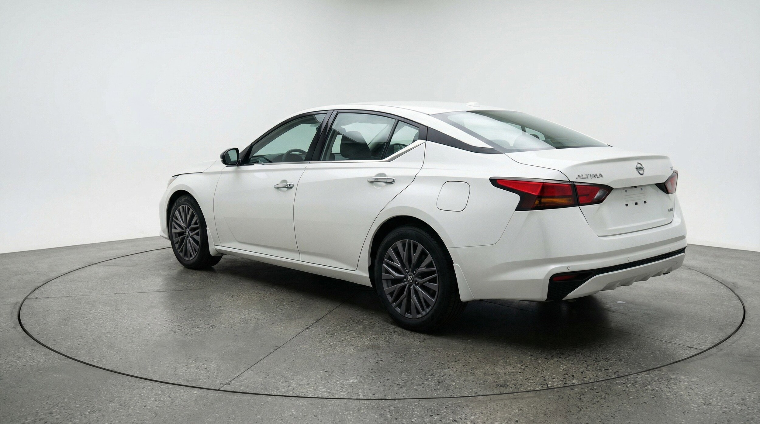 Thumbnail: 2025 Nissan Altima - 6