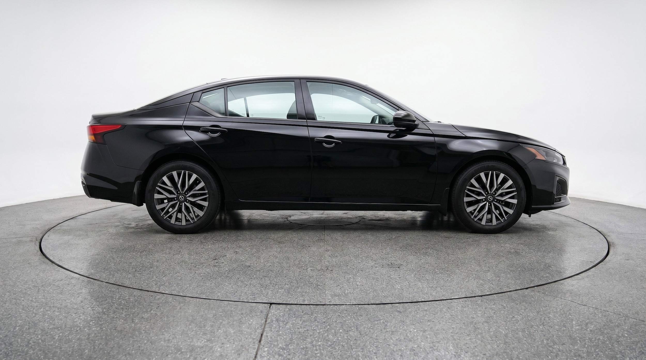 Thumbnail: 2025 Nissan Altima - 11