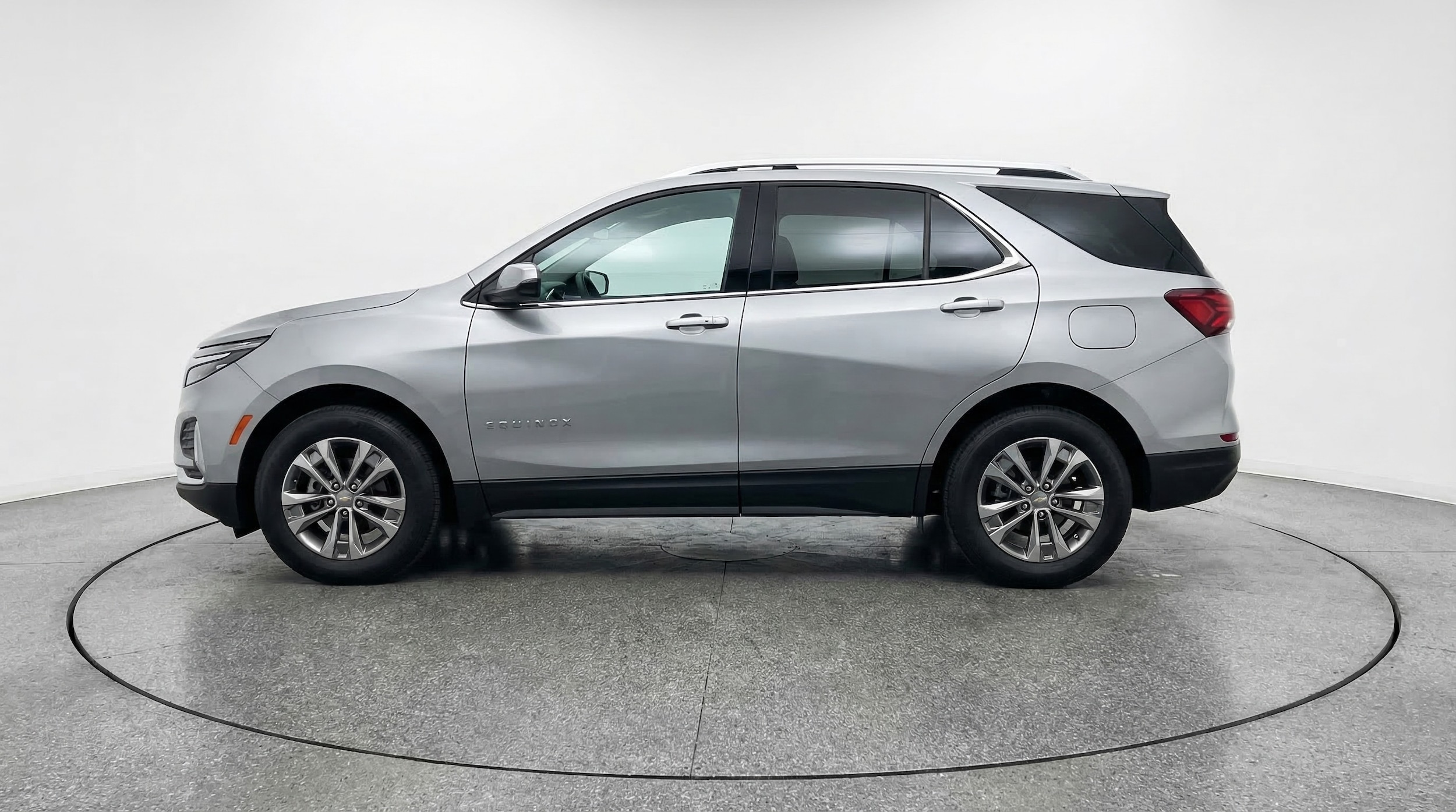 Thumbnail: 2025 Chevrolet Equinox - 4