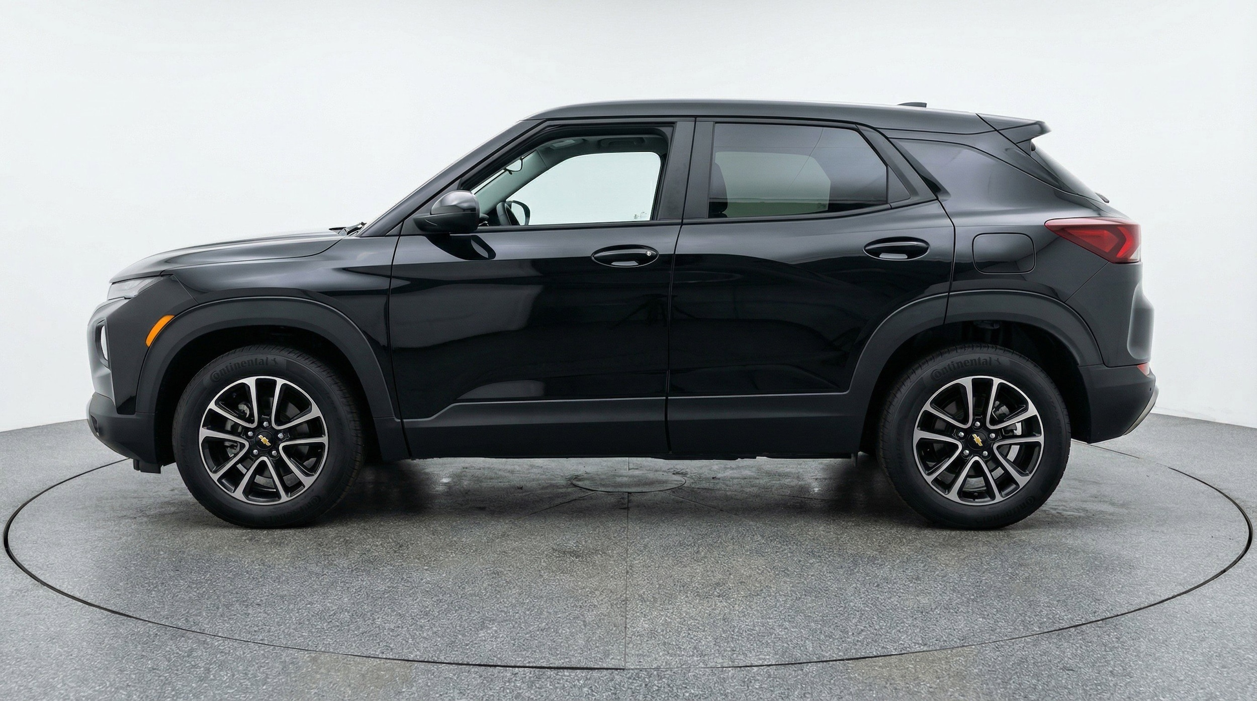 Thumbnail: 2025 Chevrolet TrailBlazer - 5