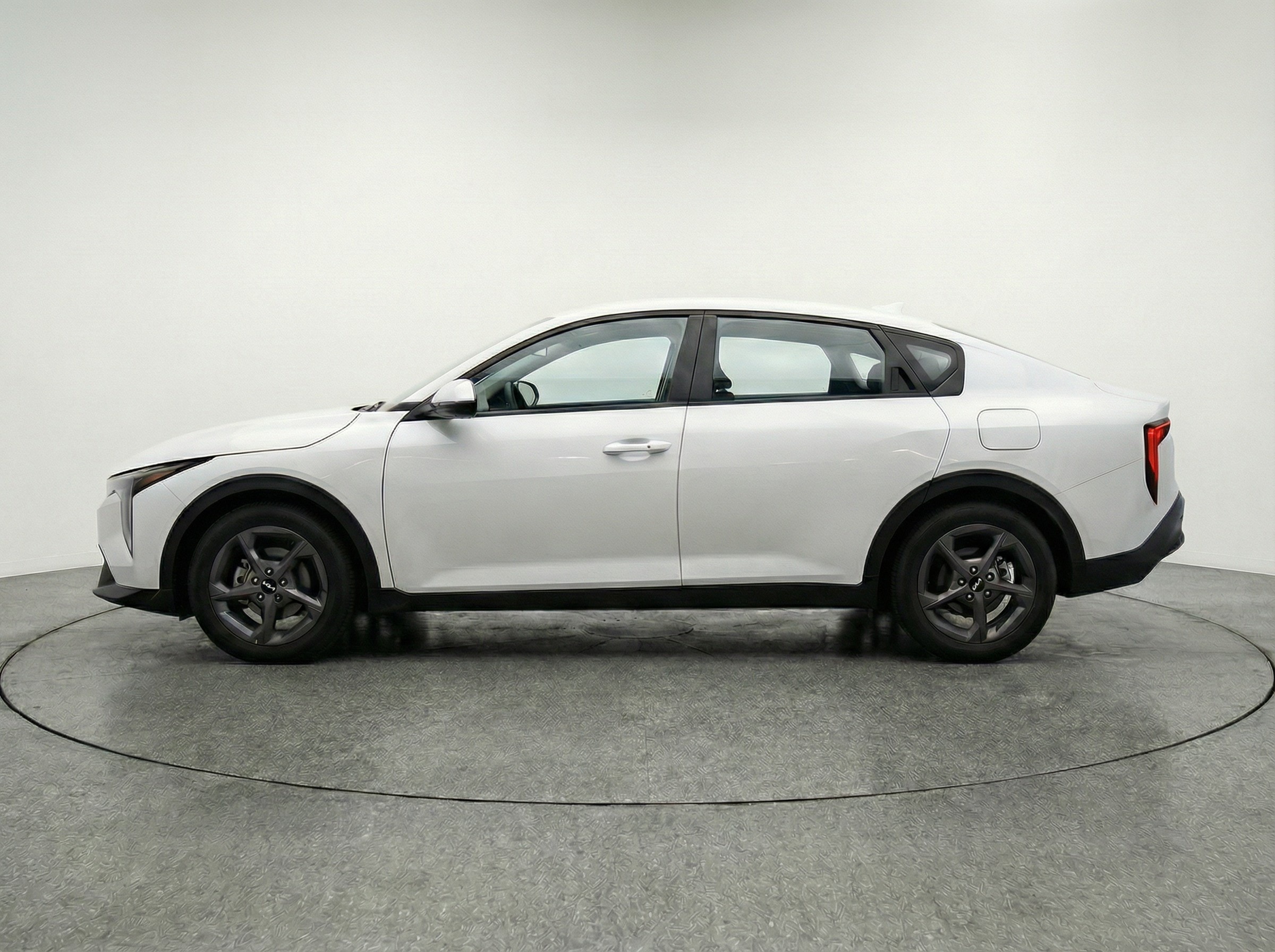 Thumbnail: 2025 Kia K4 - 4