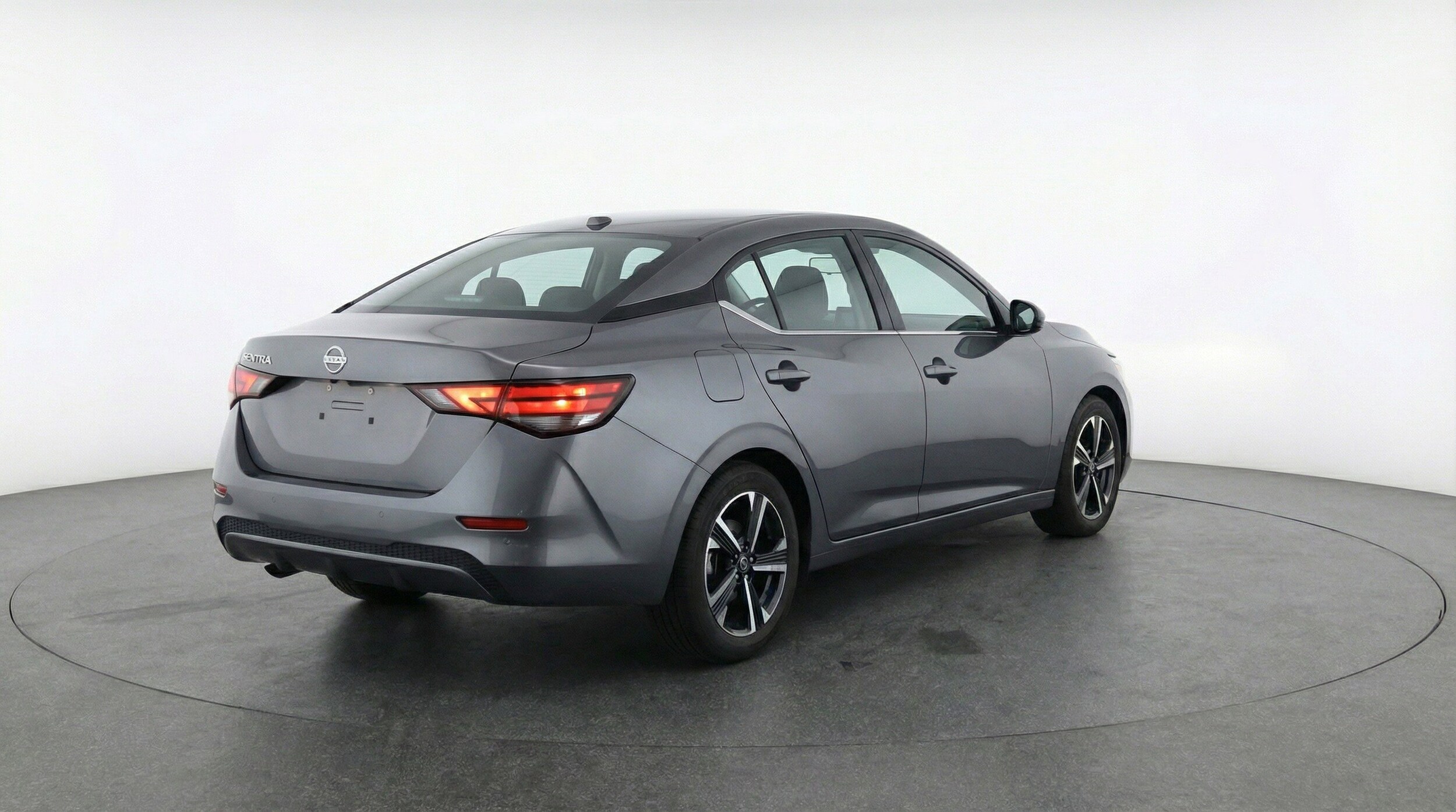 Thumbnail: 2025 Nissan Sentra - 9