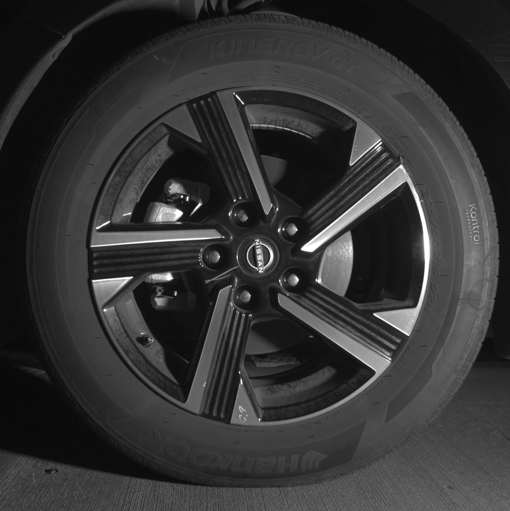 Thumbnail: 2025 Nissan Sentra - 9