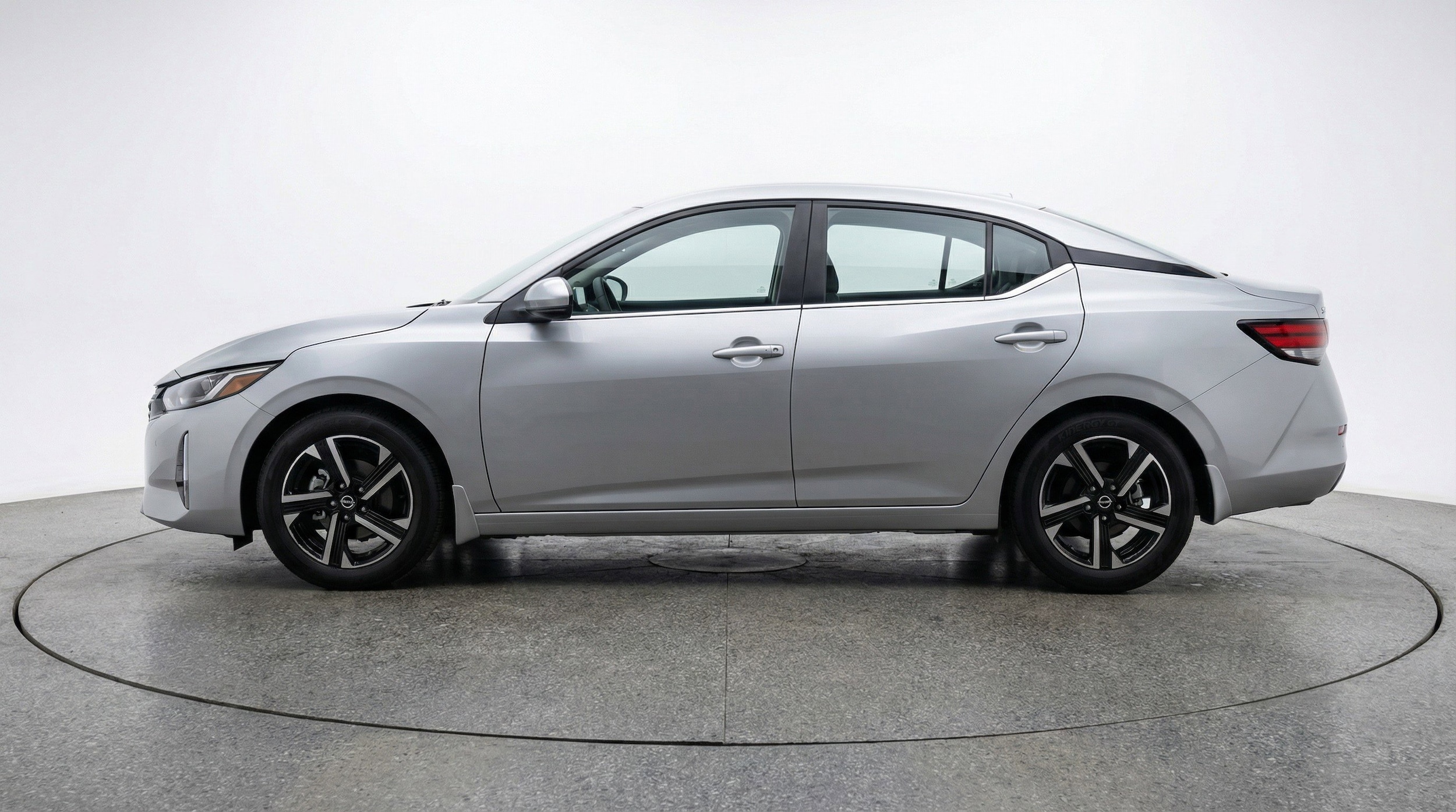 Thumbnail: 2025 Nissan Sentra - 5