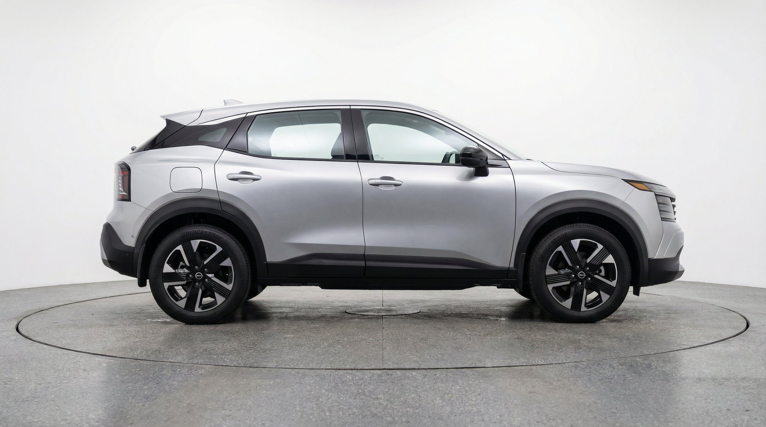 Thumbnail: 2026 Nissan Kicks - 11