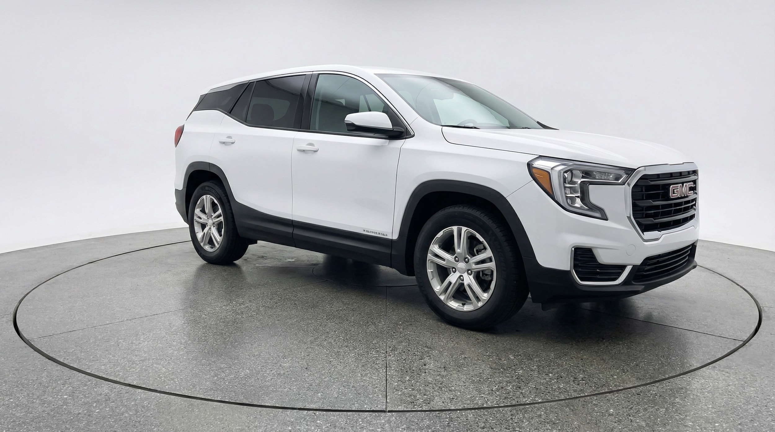 Thumbnail: 2024 GMC Terrain - 1