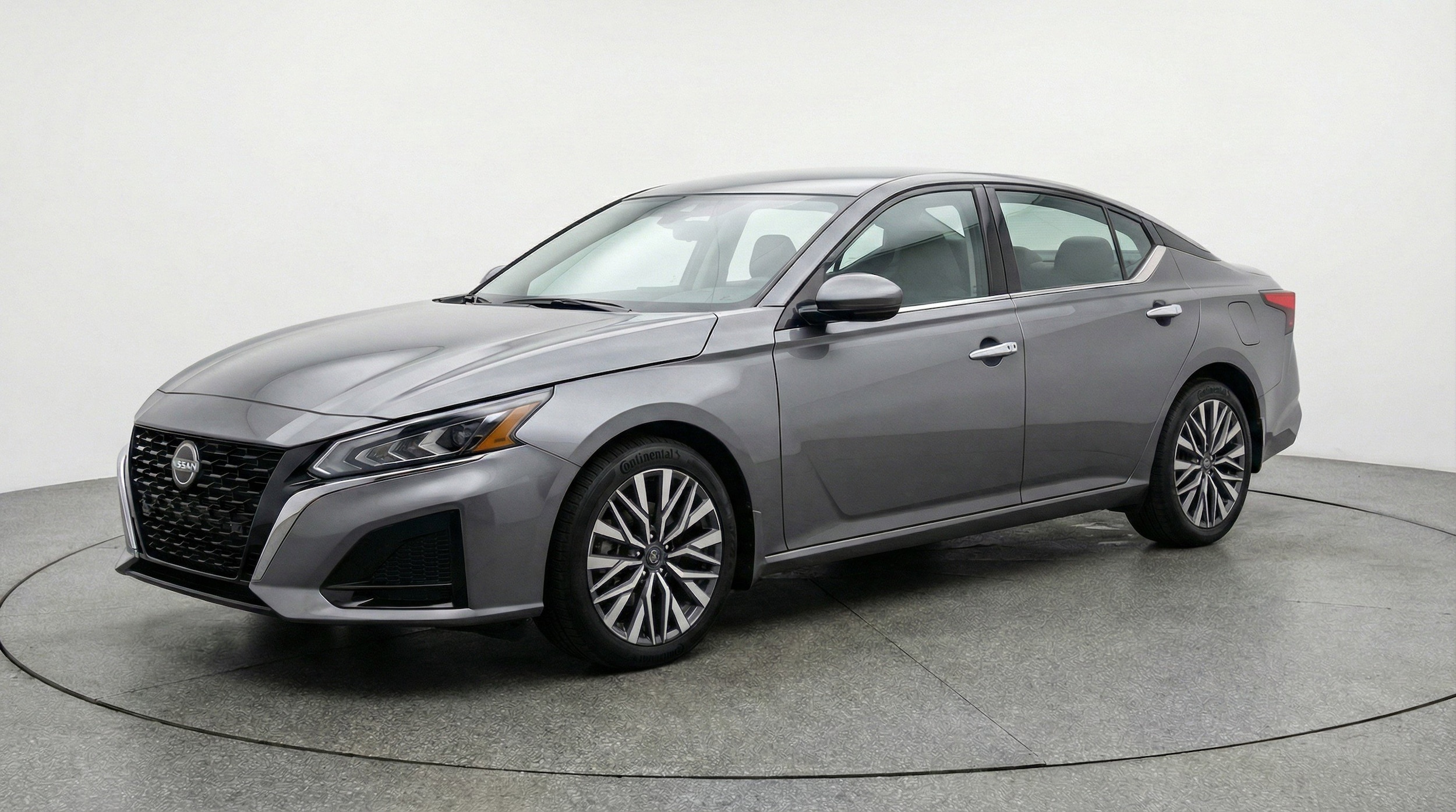 Thumbnail: 2025 Nissan Altima - 3