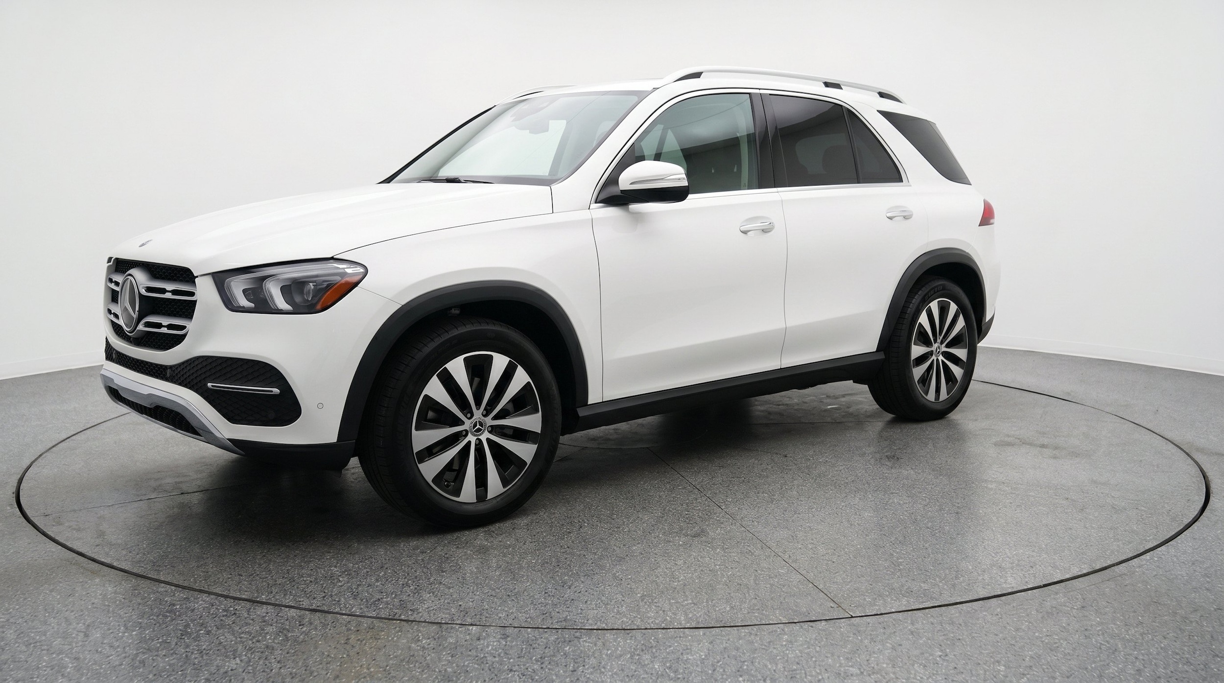 Thumbnail: 2026 Mercedes-Benz GLE - 3