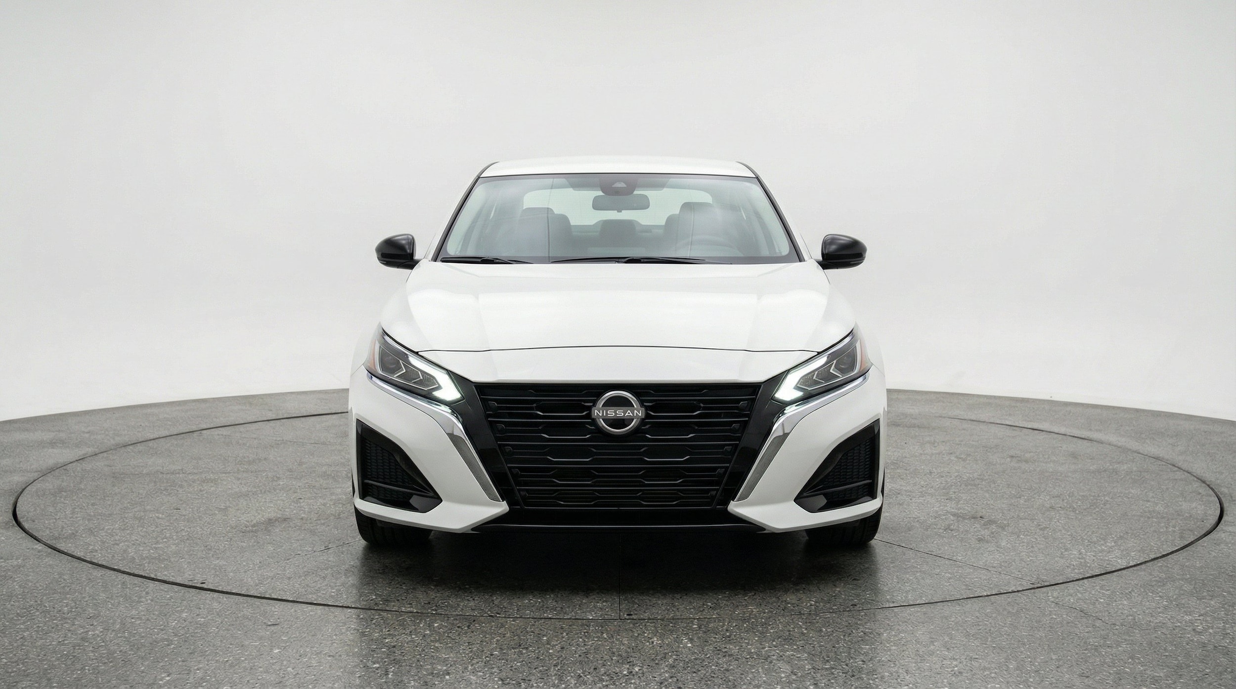 Thumbnail: 2025 Nissan Altima - 2