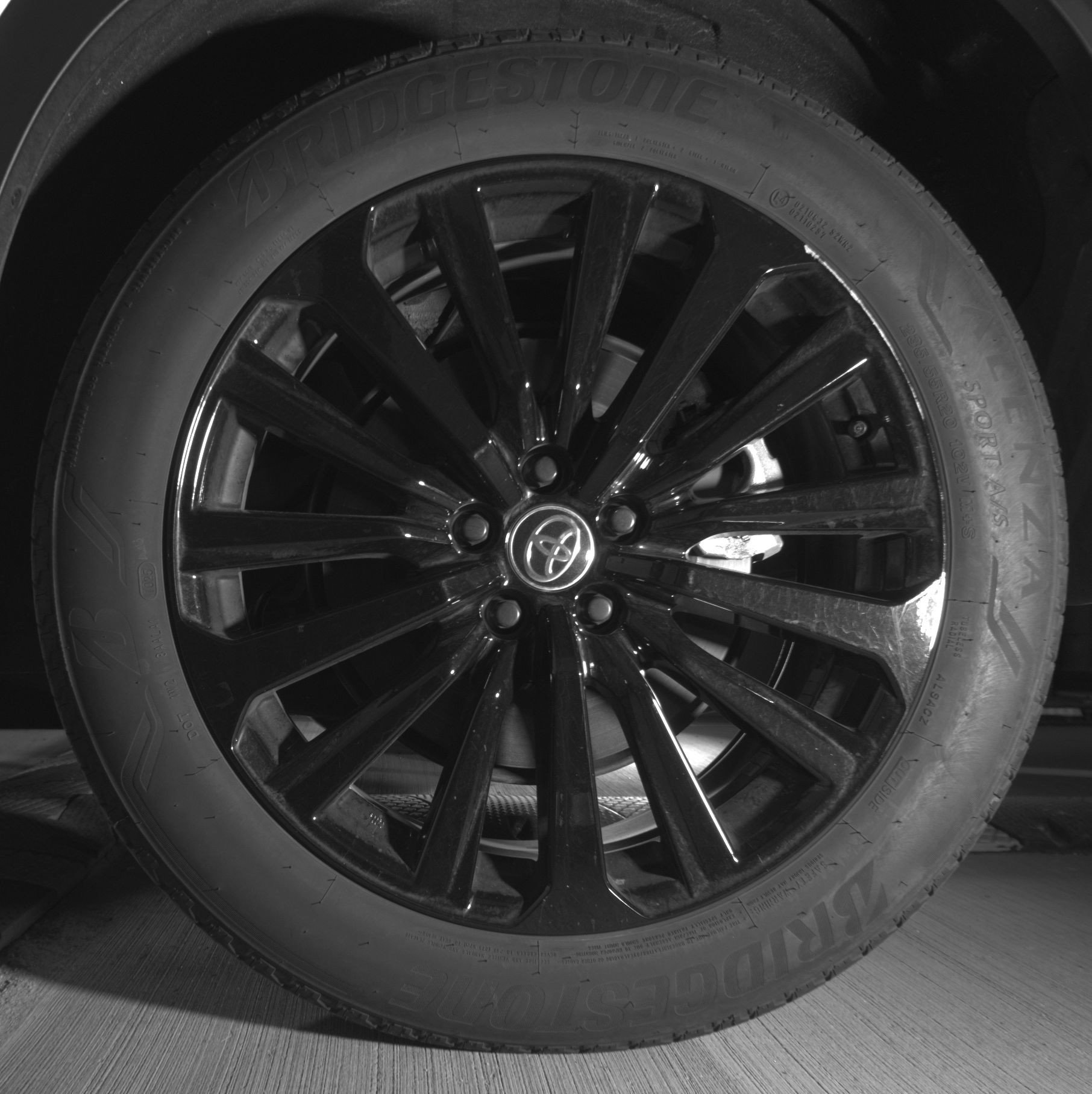 Thumbnail: 2025 Toyota Highlander - 14