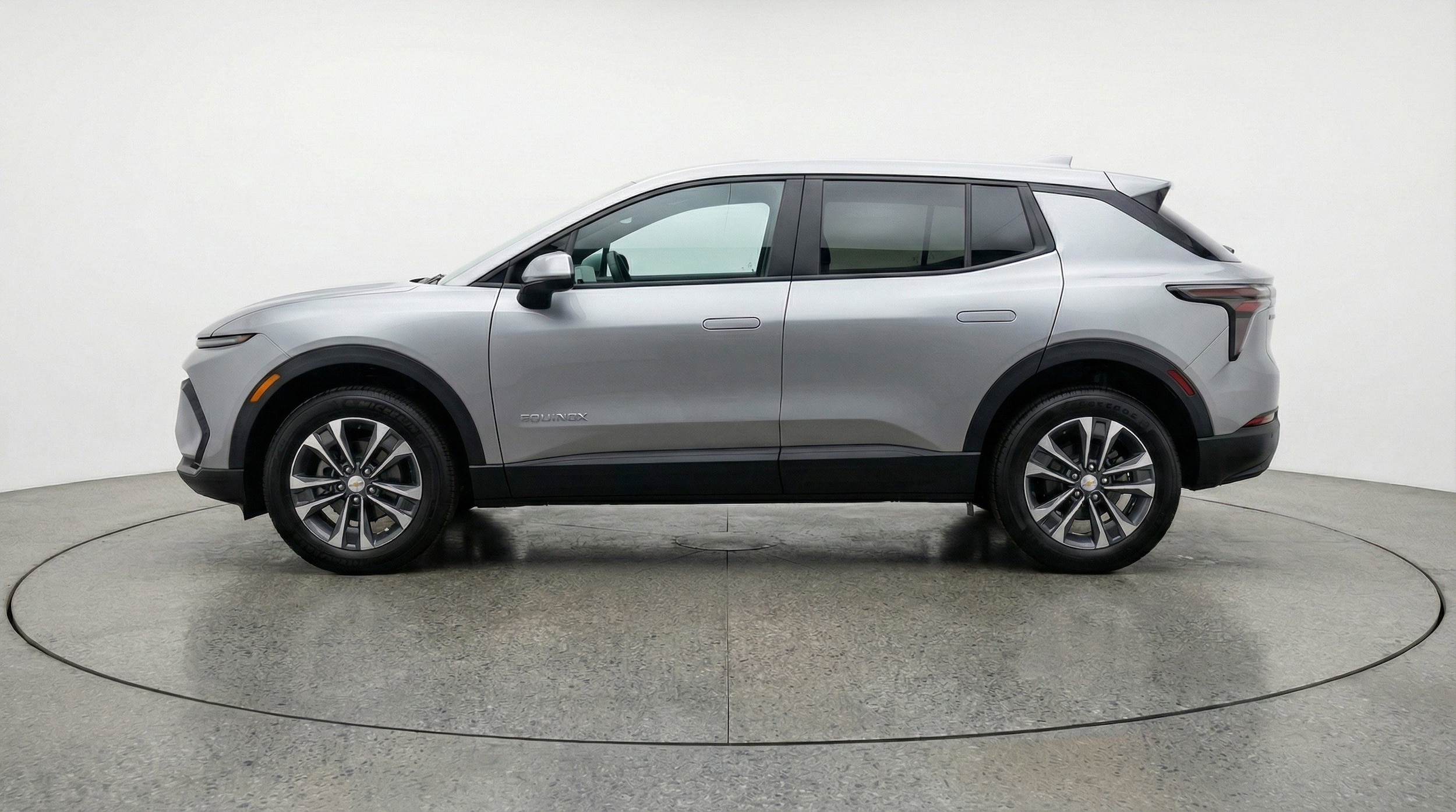 Thumbnail: 2025 Chevrolet Equinox - 5