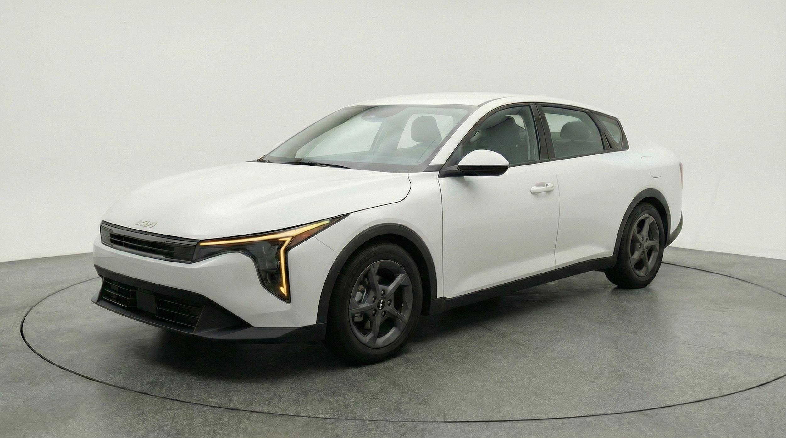 Thumbnail: 2025 Kia K4 - 3