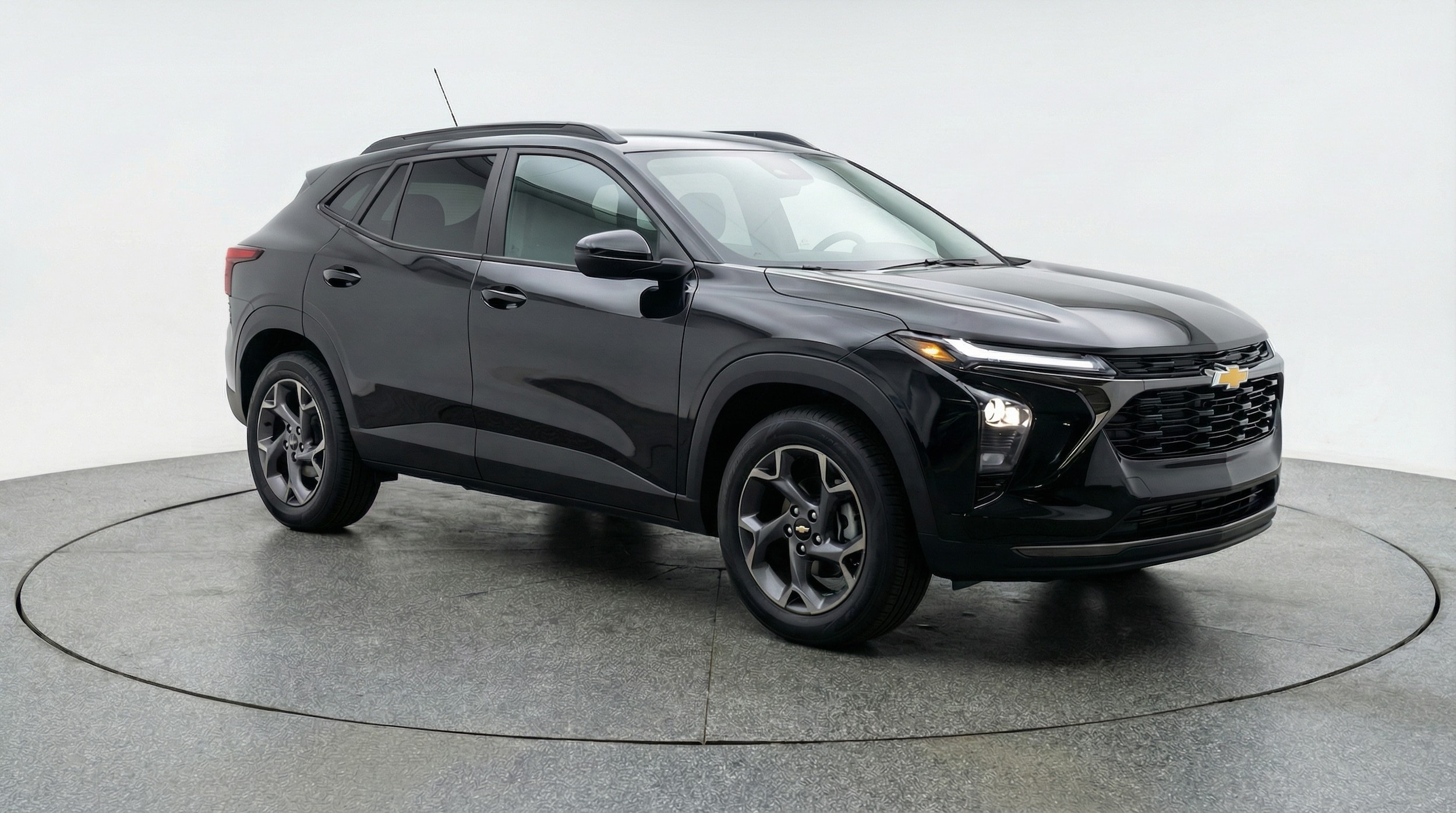 Thumbnail: 2025 Chevrolet Trax - 1