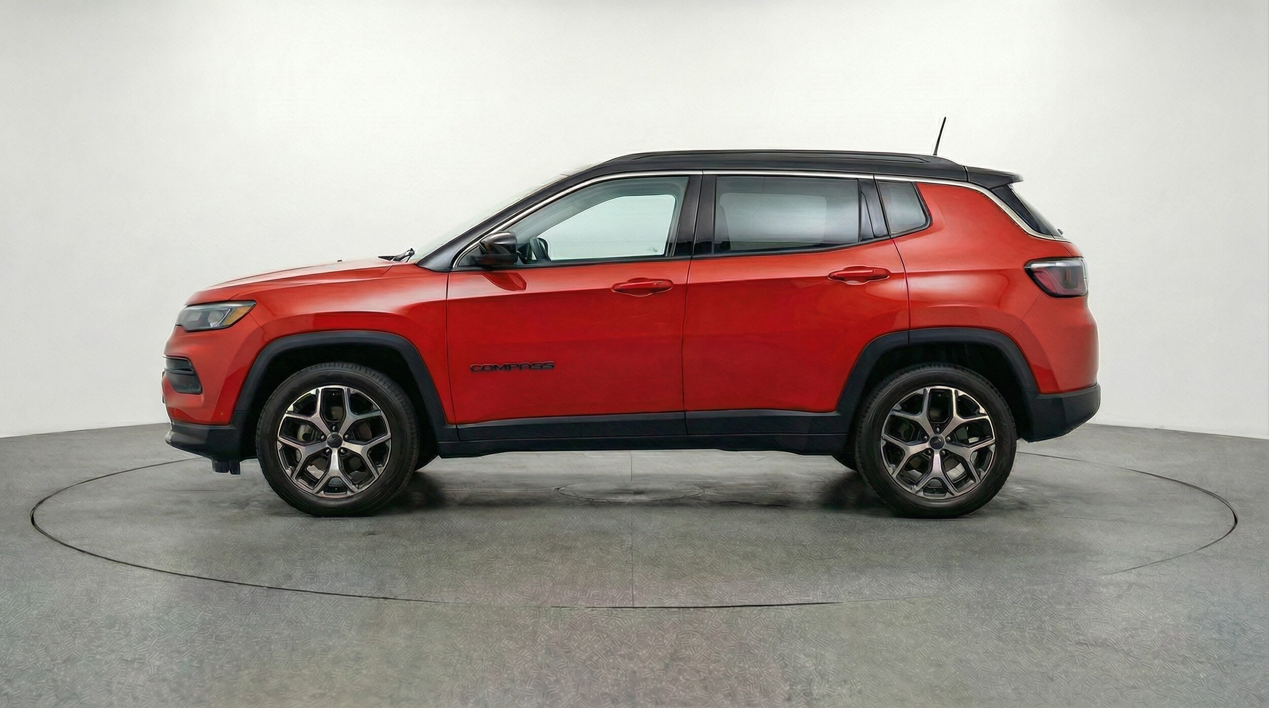 Thumbnail: 2025 Jeep Compass - 4
