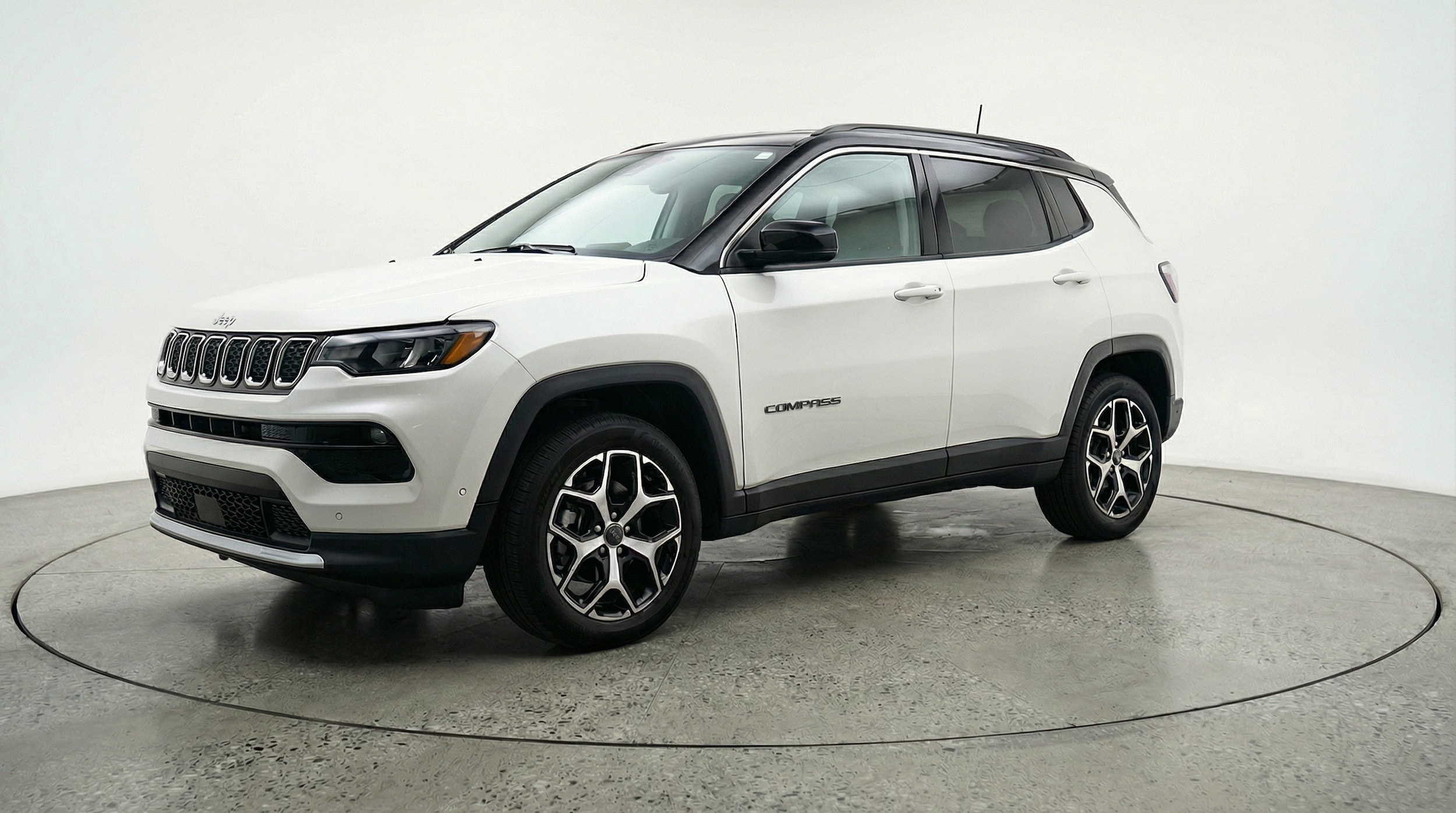 Thumbnail: 2025 Jeep Compass - 3