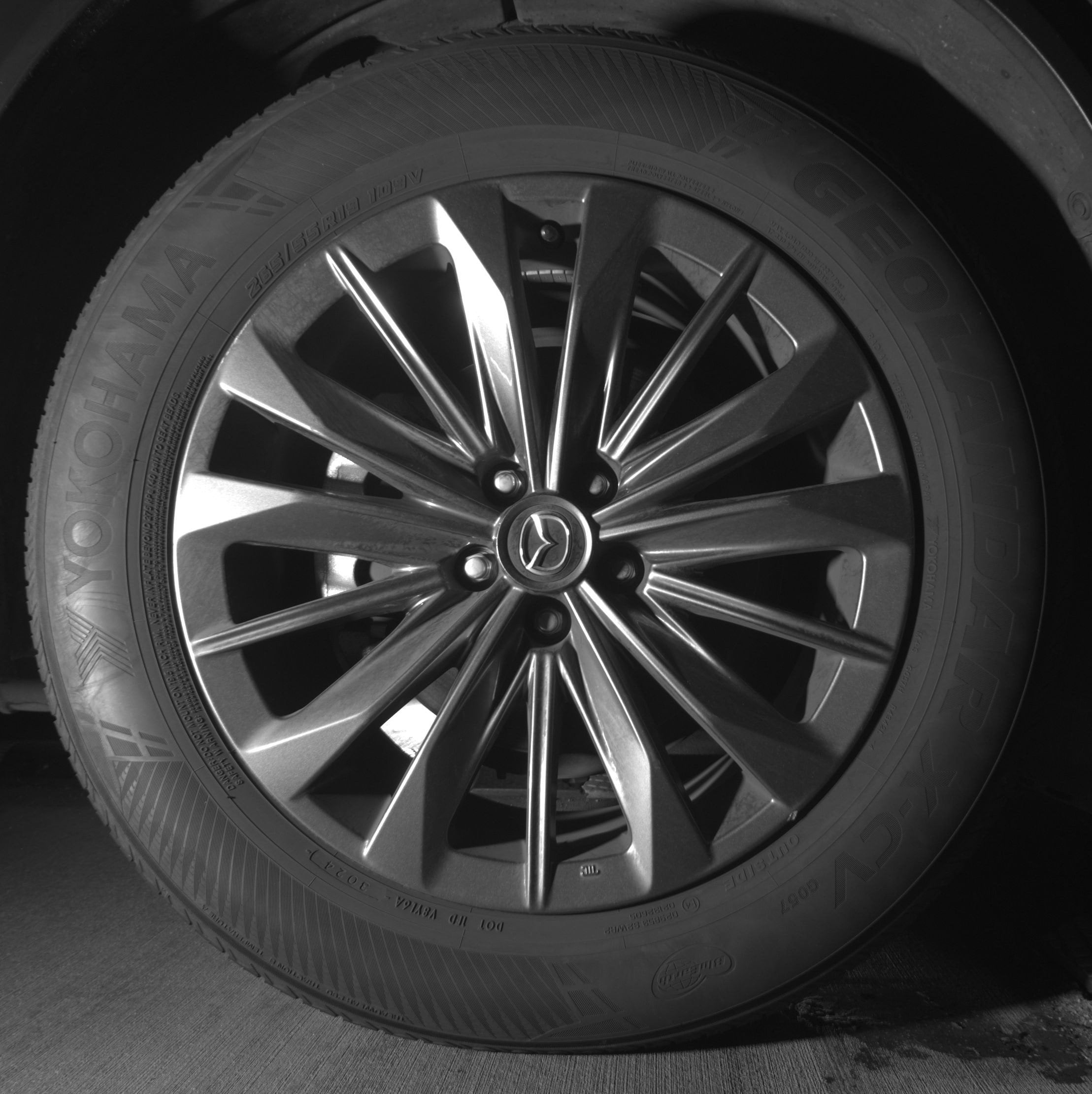 Thumbnail: 2025 Mazda CX-70 - 13