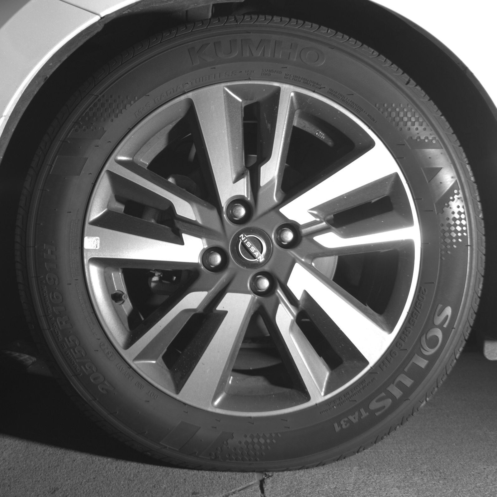 Thumbnail: 2025 Nissan Versa - 9