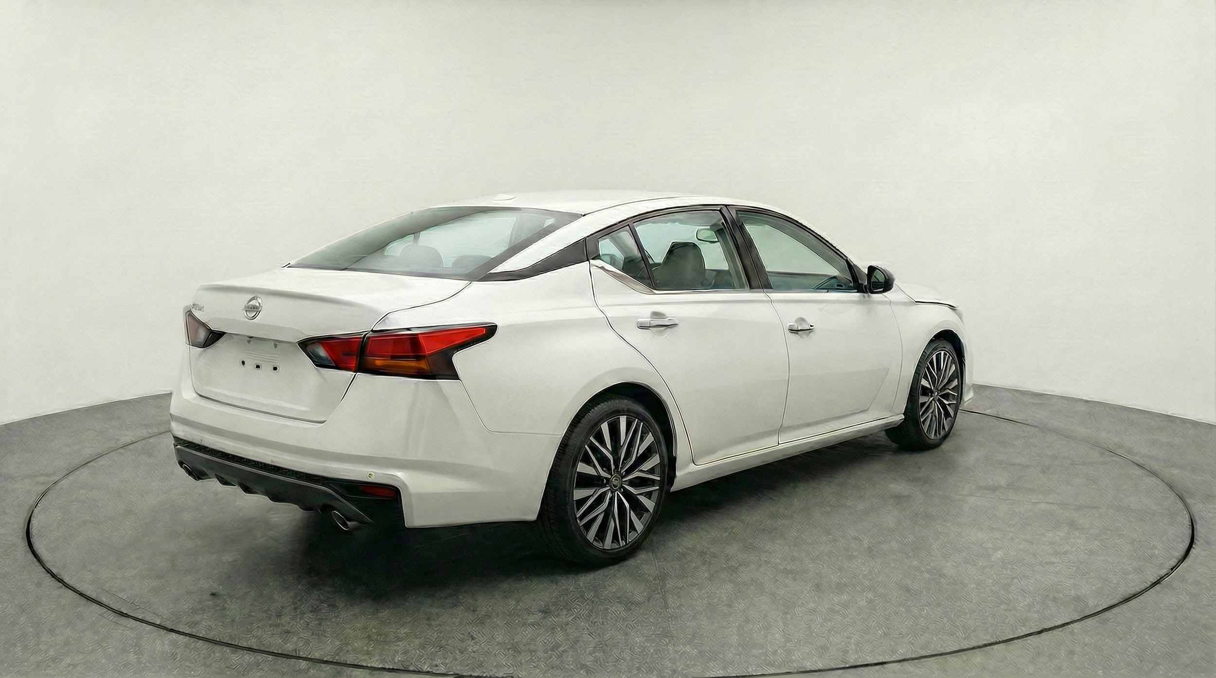 Thumbnail: 2025 Nissan Altima - 7