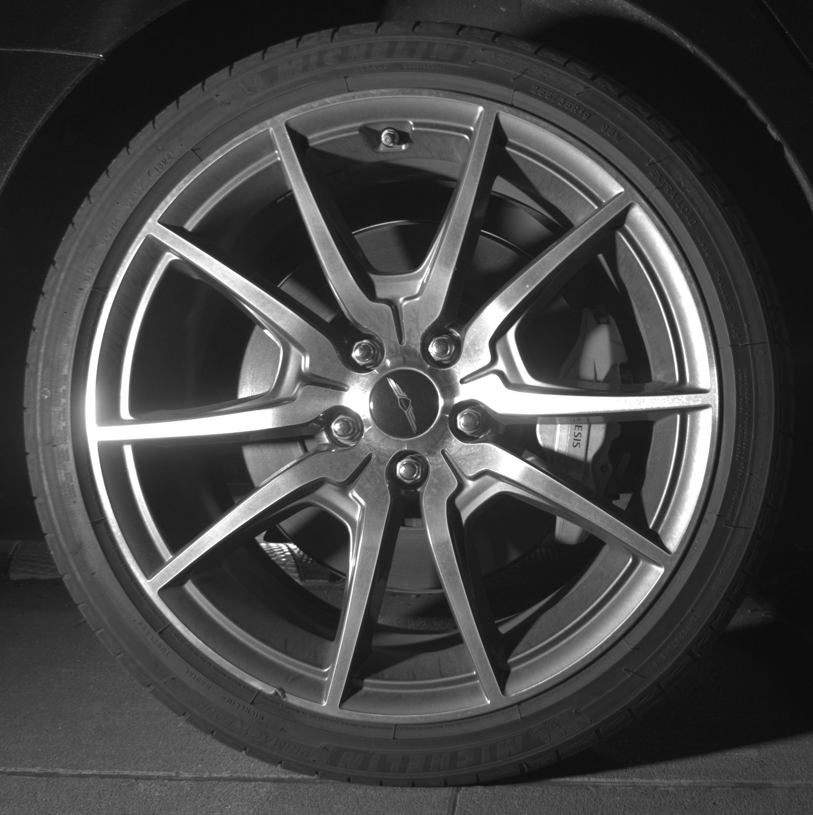 Thumbnail: 2025 Genesis G70 - 12