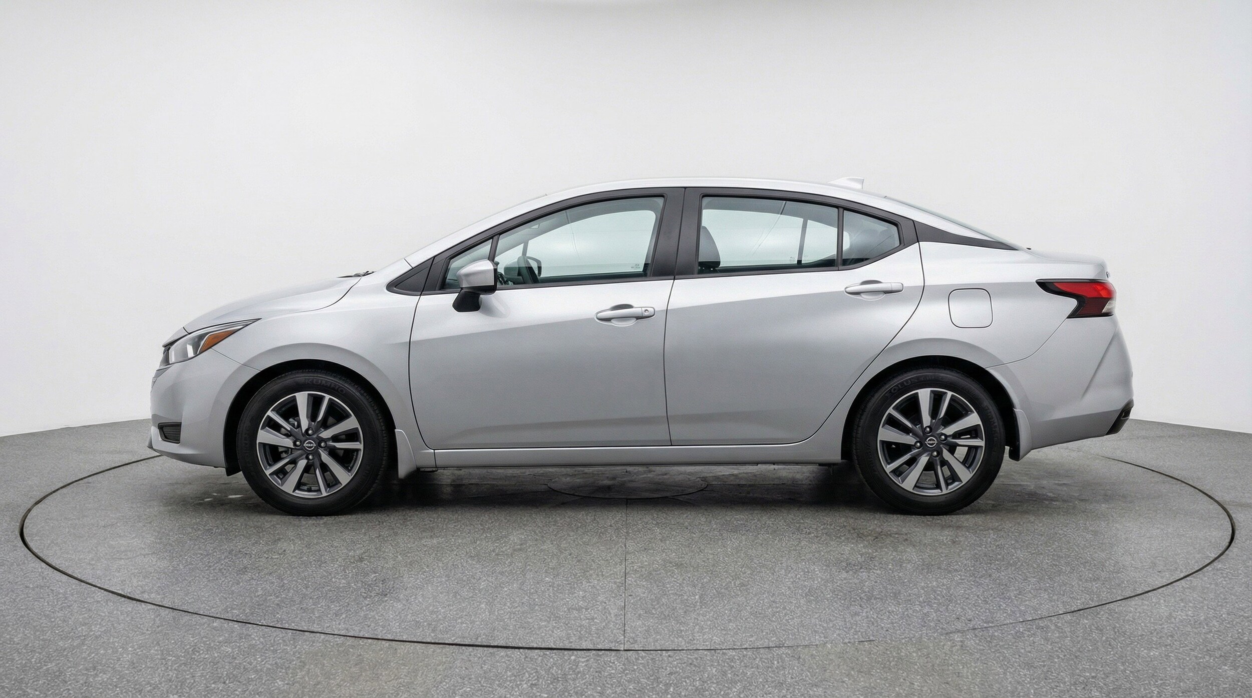 Thumbnail: 2025 Nissan Versa - 5