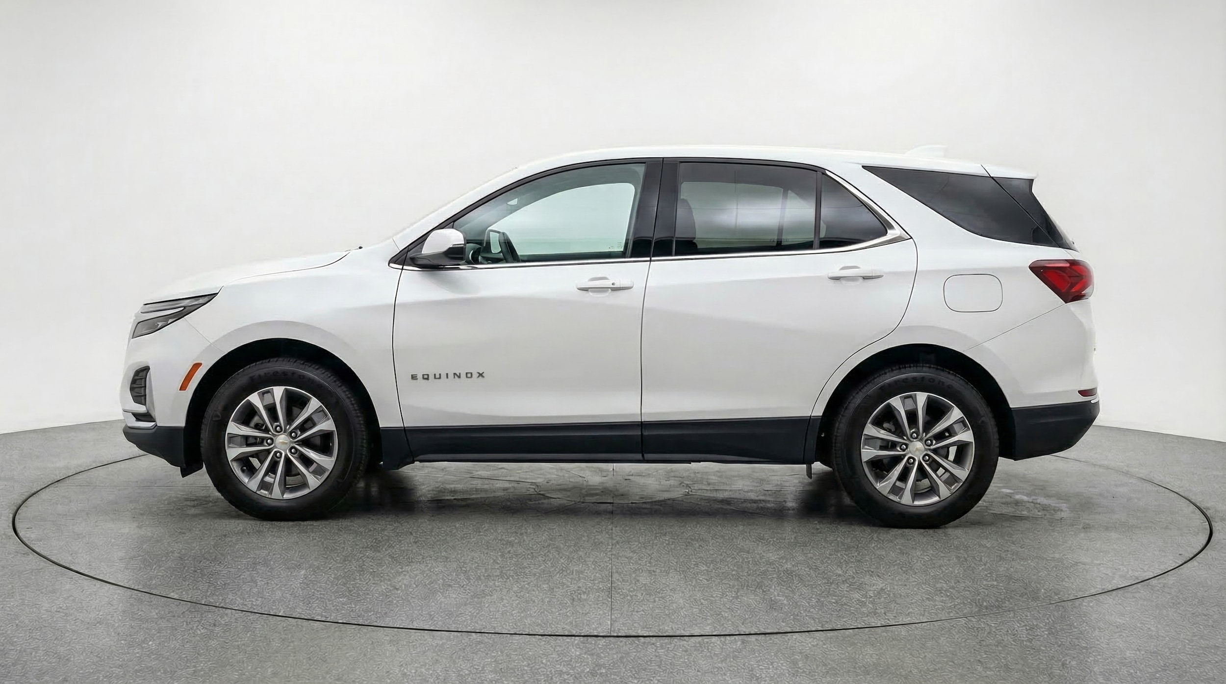 Thumbnail: 2025 Chevrolet Equinox - 4