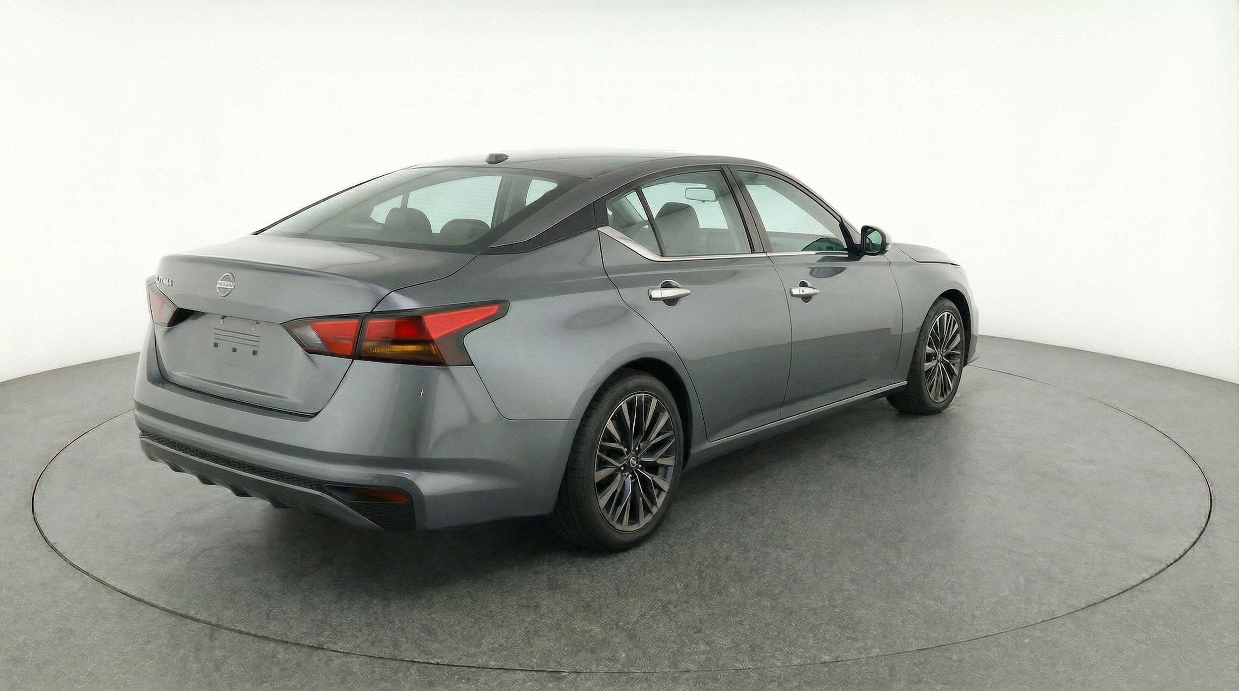 Thumbnail: 2025 Nissan Altima - 7