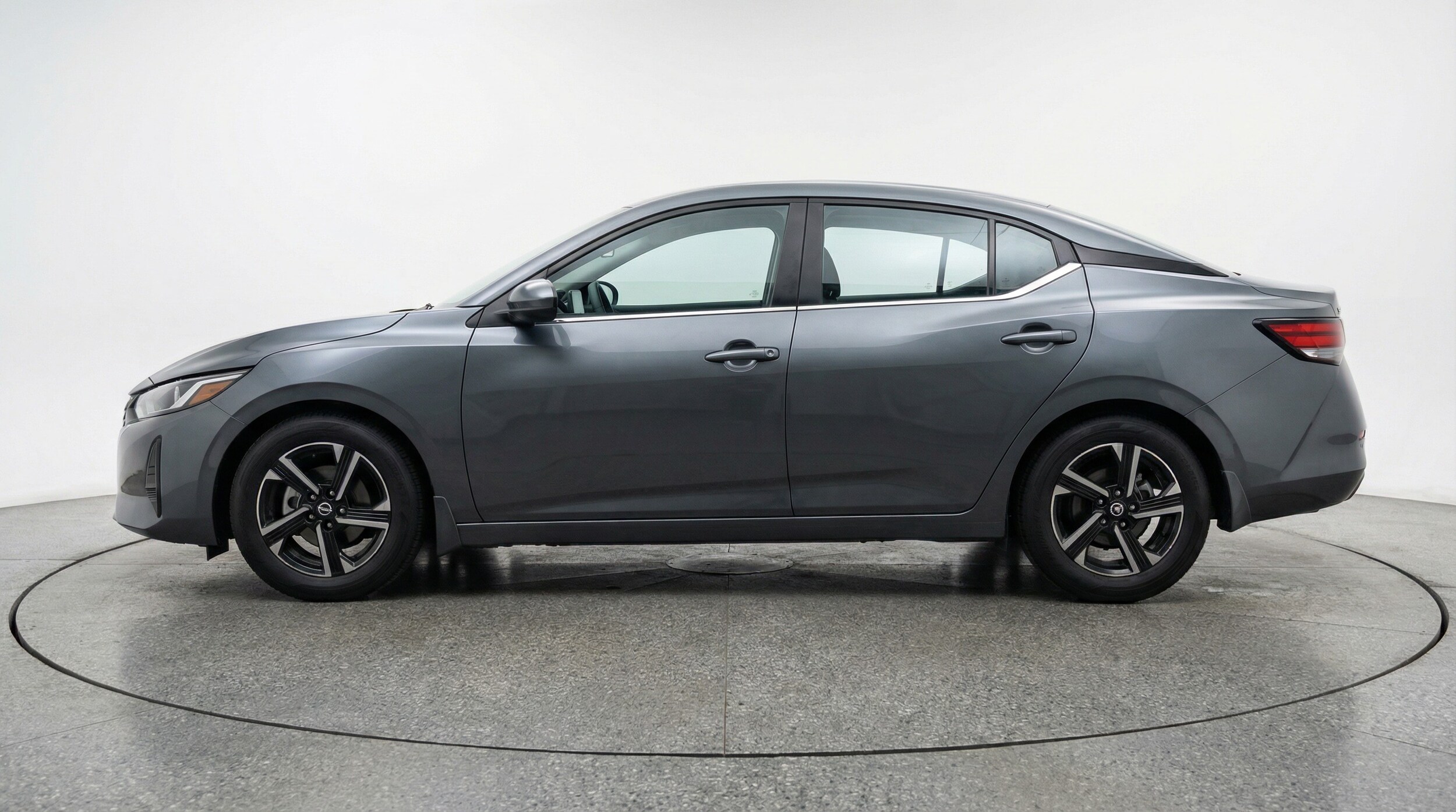 Thumbnail: 2025 Nissan Sentra - 4