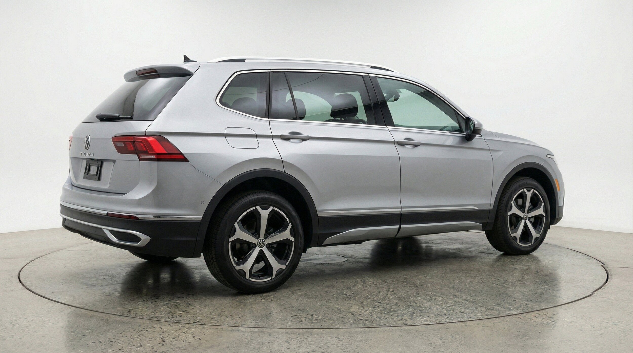 Thumbnail: 2026 Volkswagen Tiguan - 9