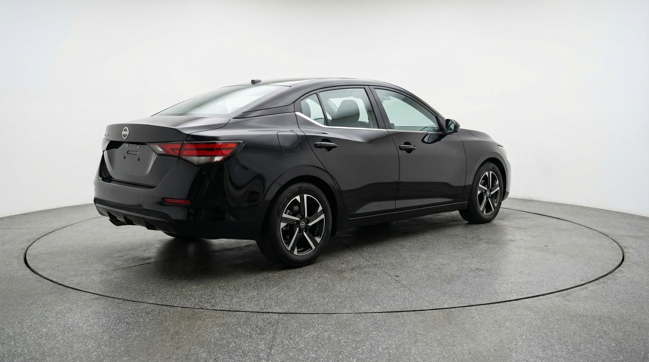 Thumbnail: 2025 Nissan Sentra - 9