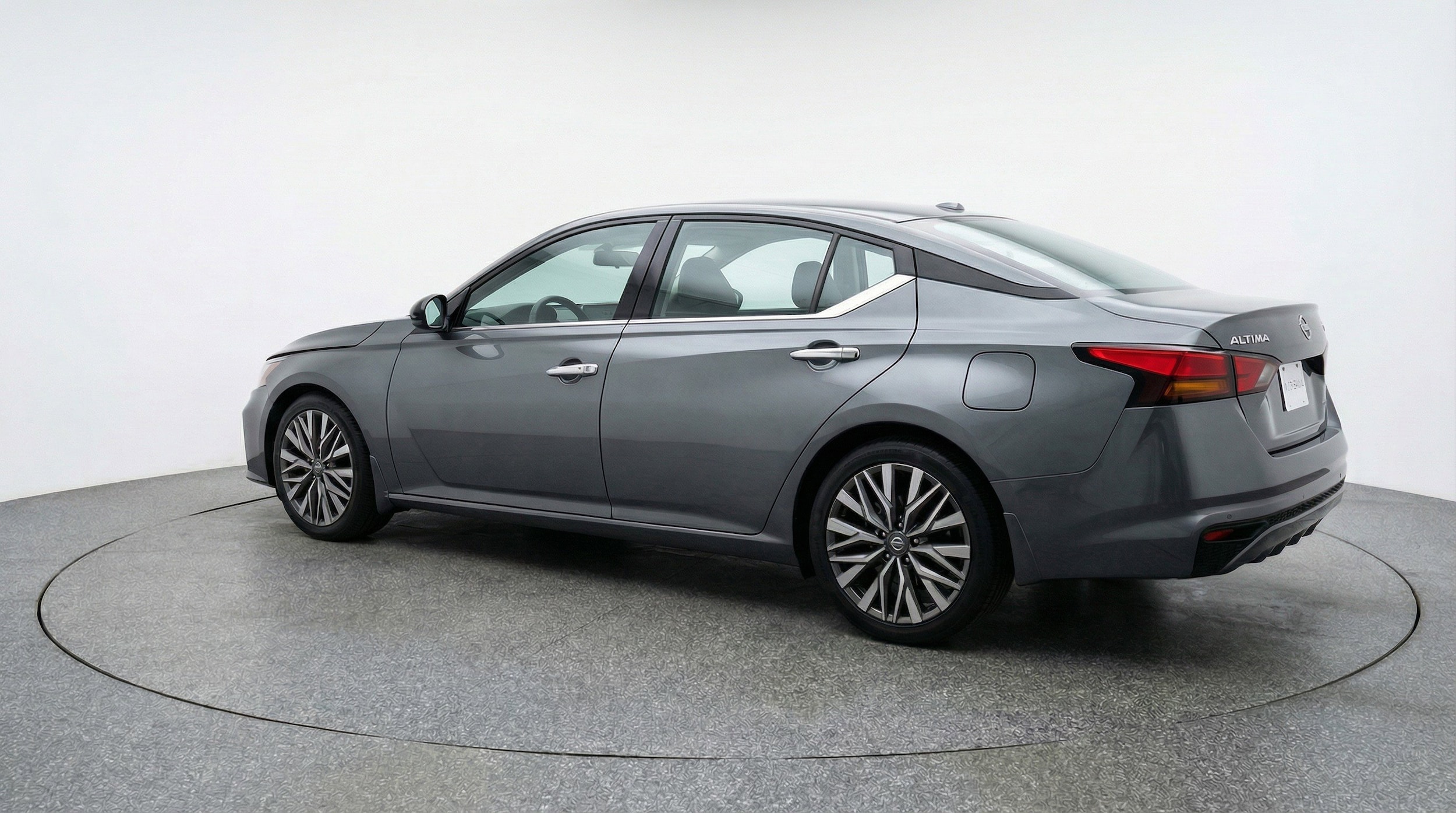 Thumbnail: 2025 Nissan Altima - 6