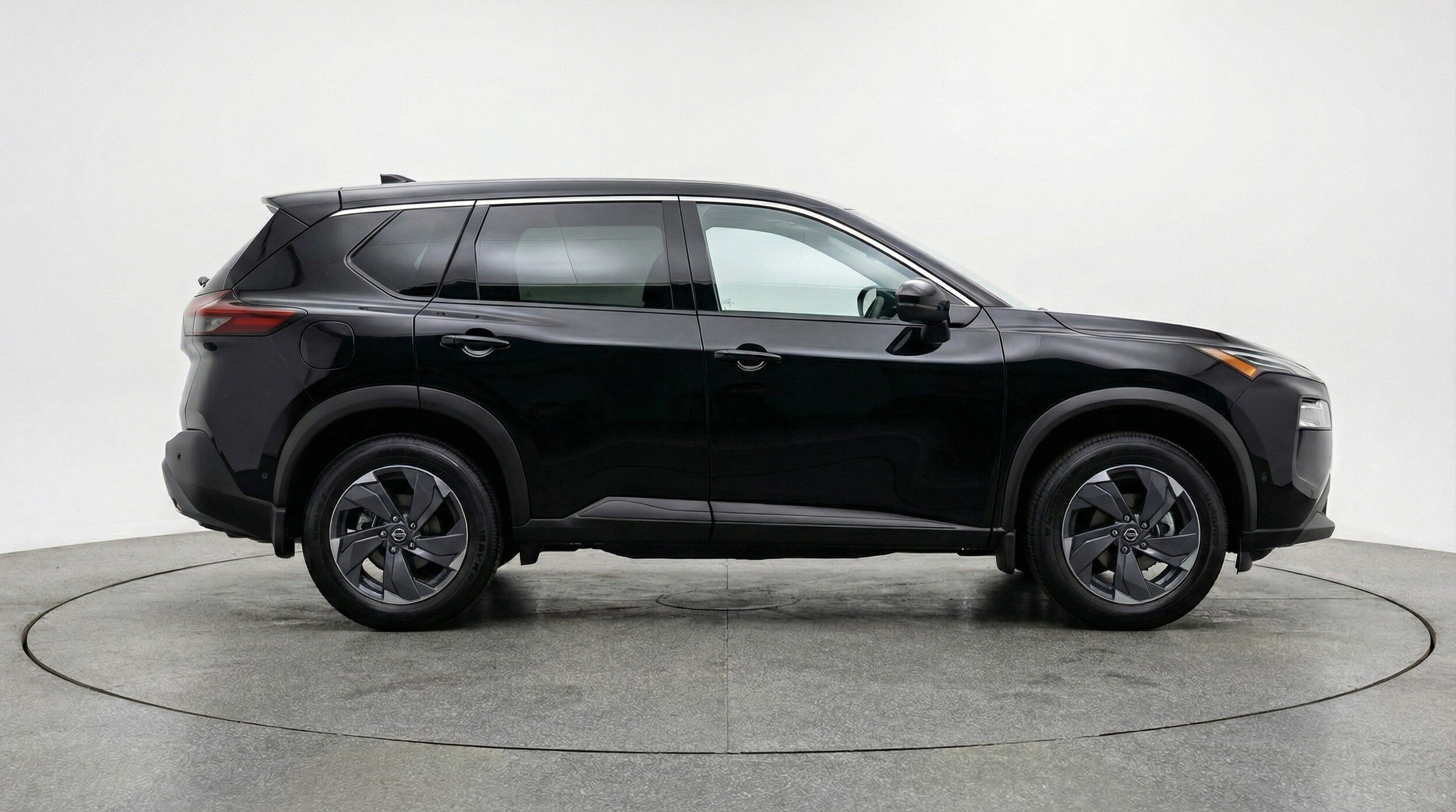 Thumbnail: 2025 Nissan Rogue - 11