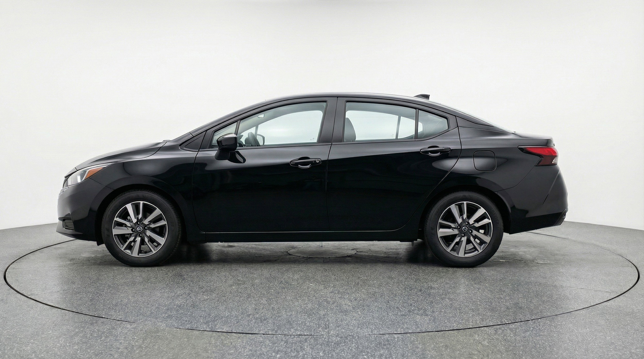 Thumbnail: 2025 Nissan Versa - 5
