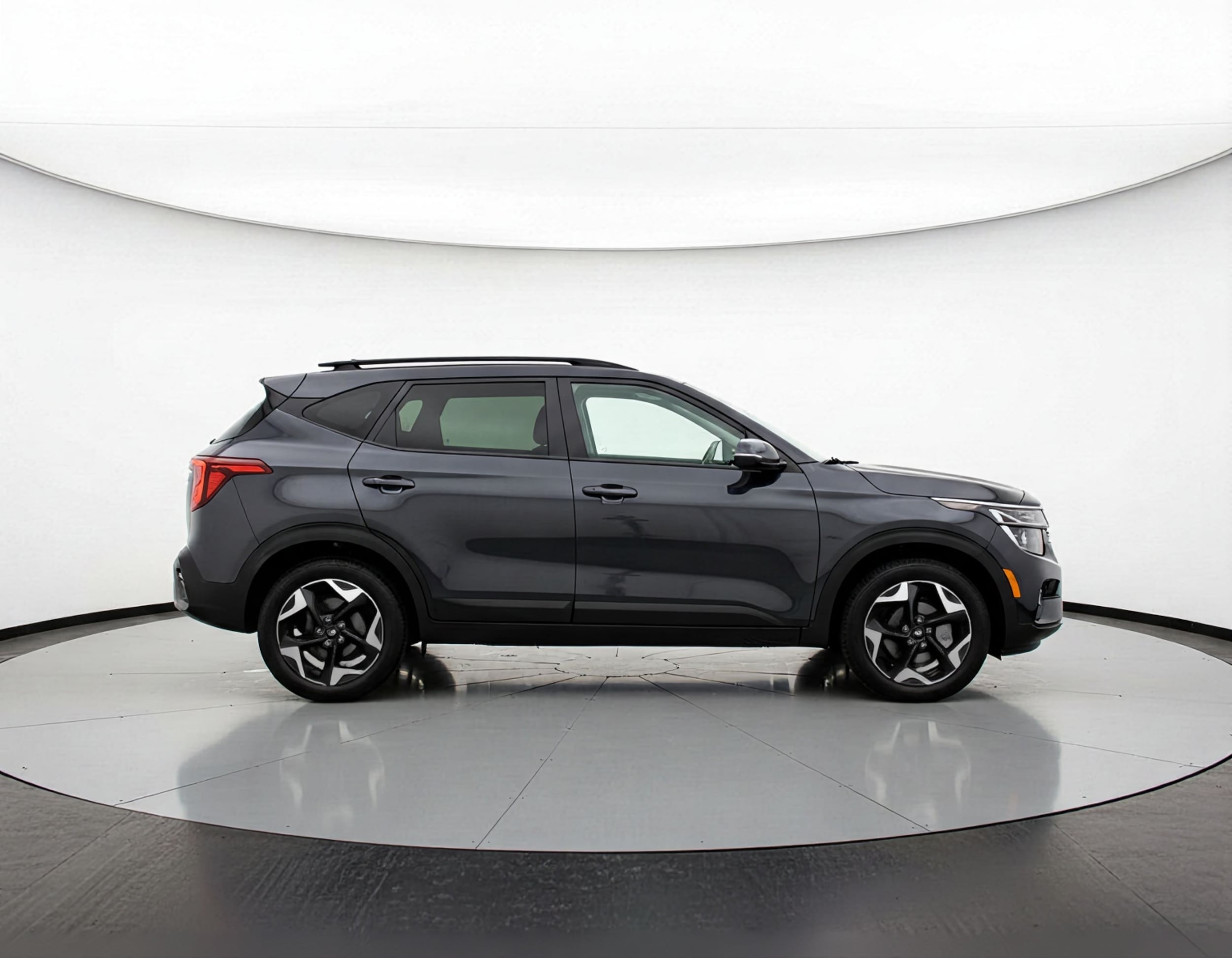 Thumbnail: 2025 Kia Seltos - 8