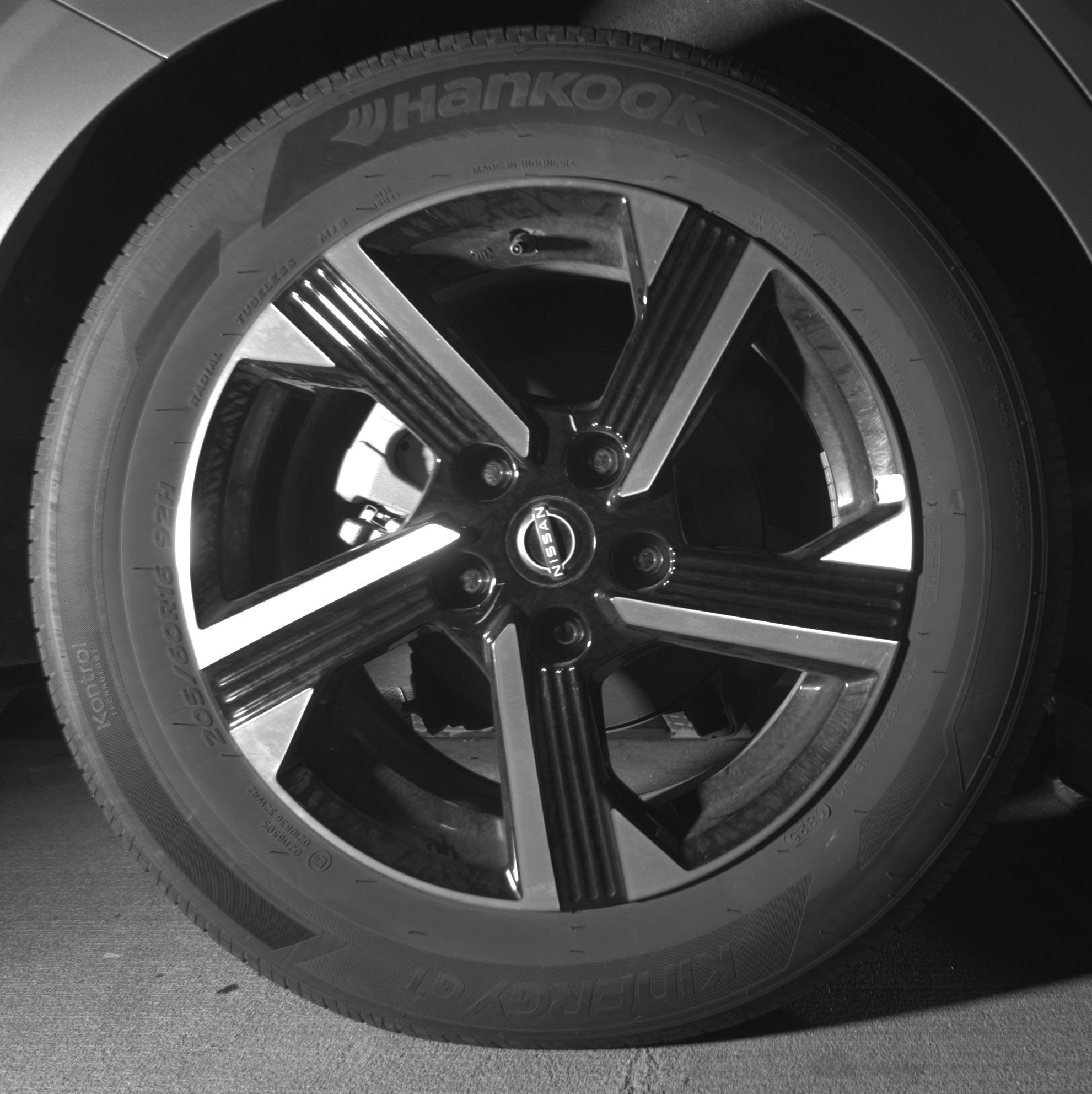 Thumbnail: 2025 Nissan Sentra - 15