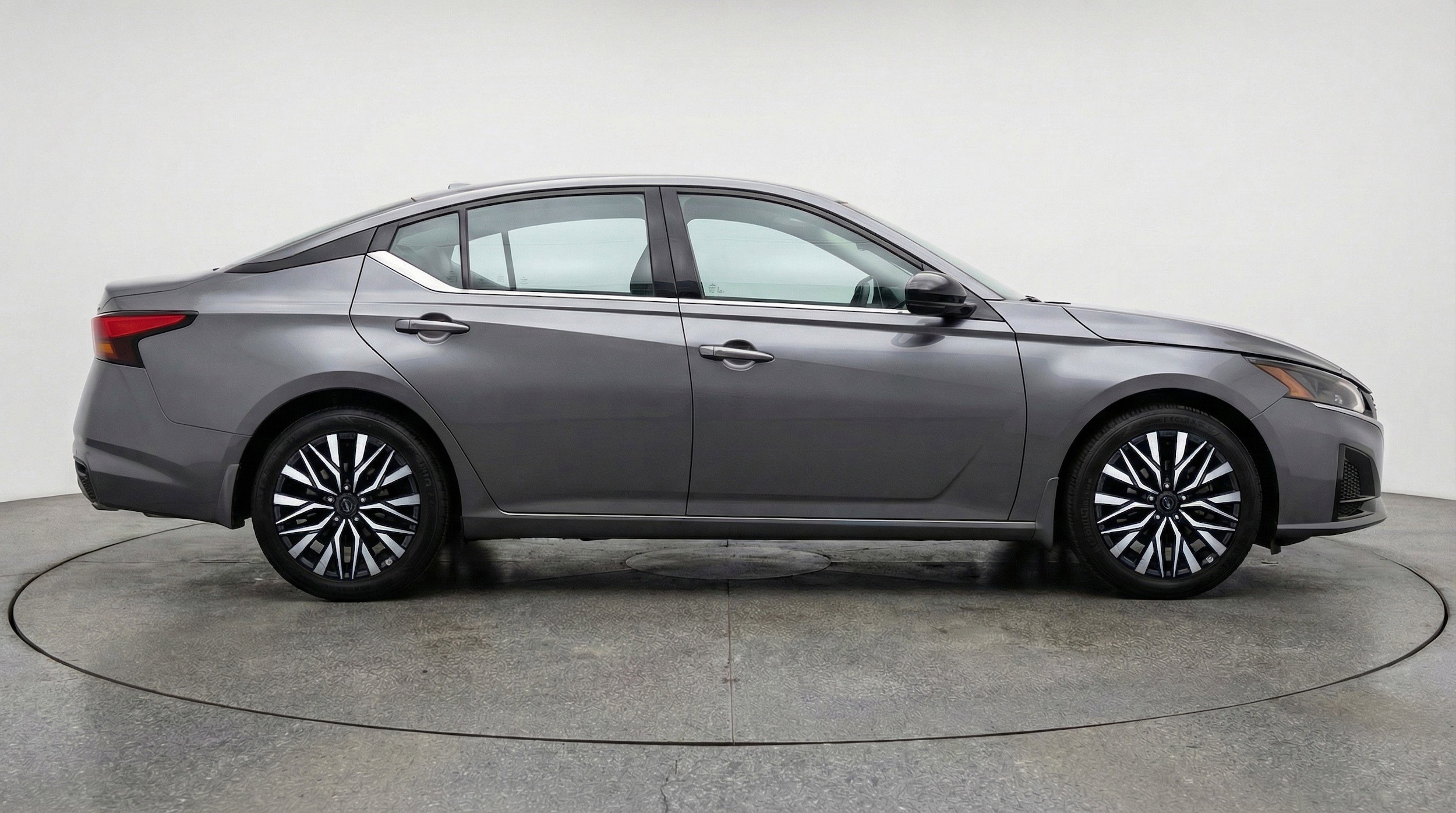 Thumbnail: 2025 Nissan Altima - 11