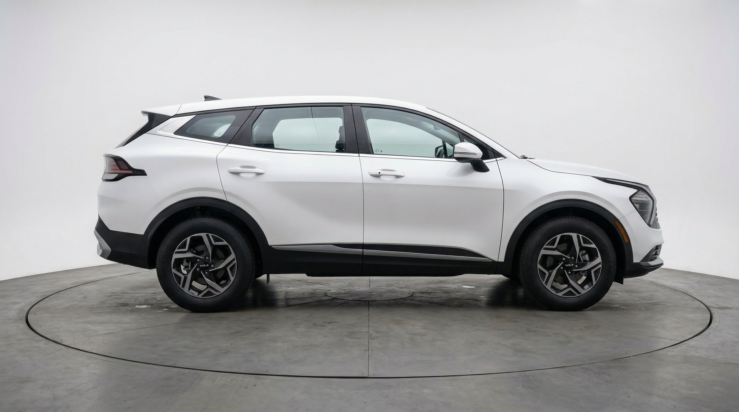 Thumbnail: 2025 Kia Sportage - 11