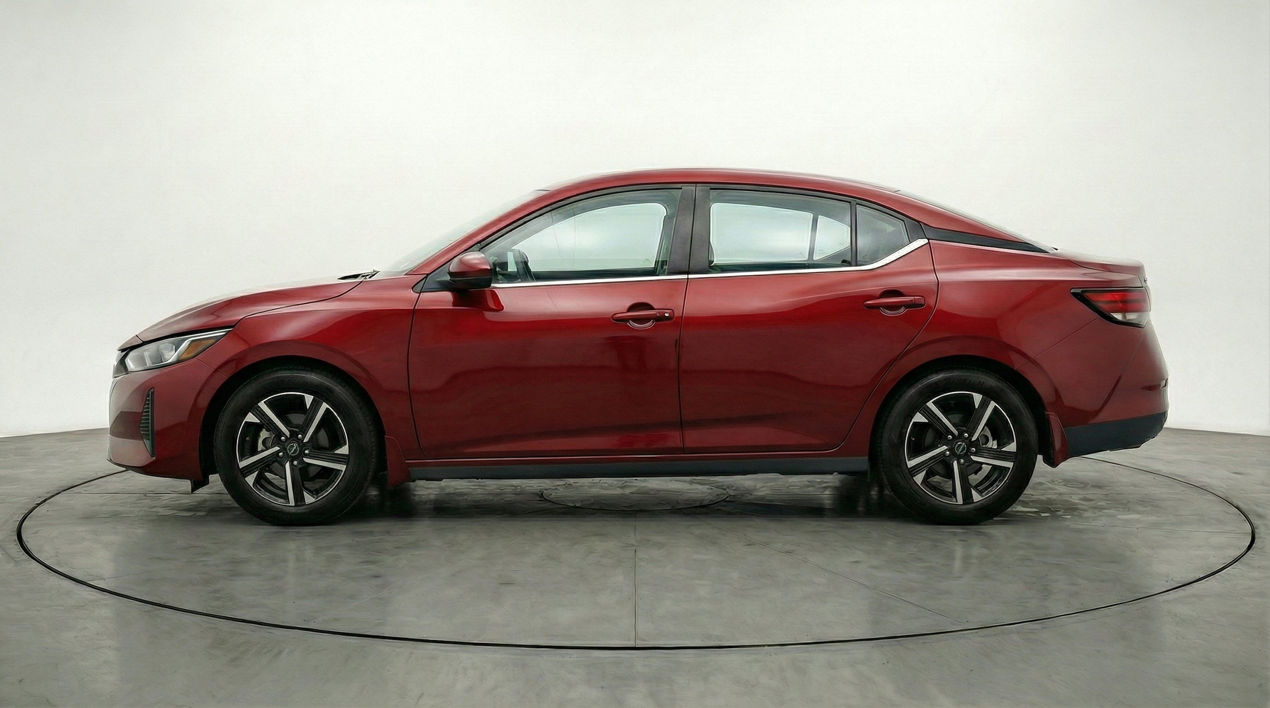Thumbnail: 2025 Nissan Sentra - 5