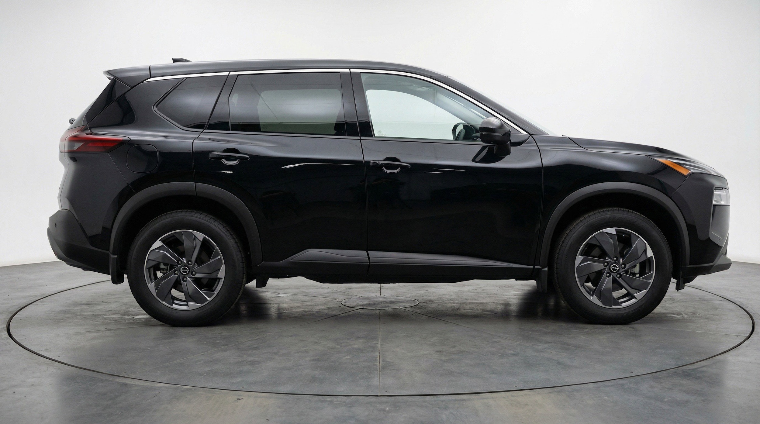 Thumbnail: 2025 Nissan Rogue - 11