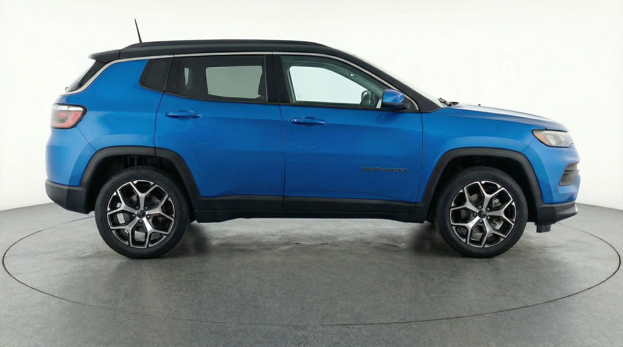 Thumbnail: 2025 Jeep Compass - 8