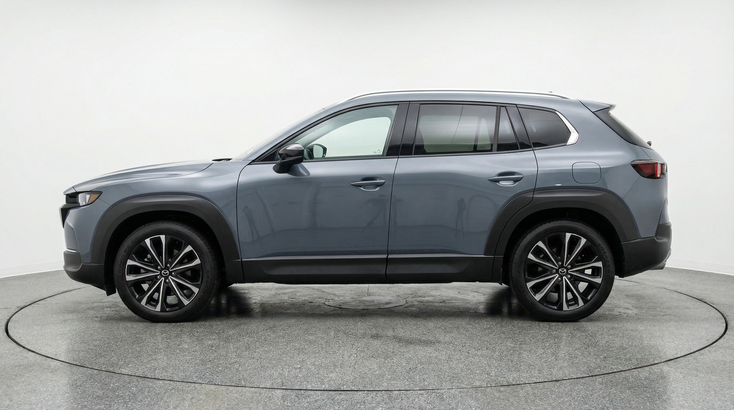 Thumbnail: 2025 Mazda CX-50 - 5