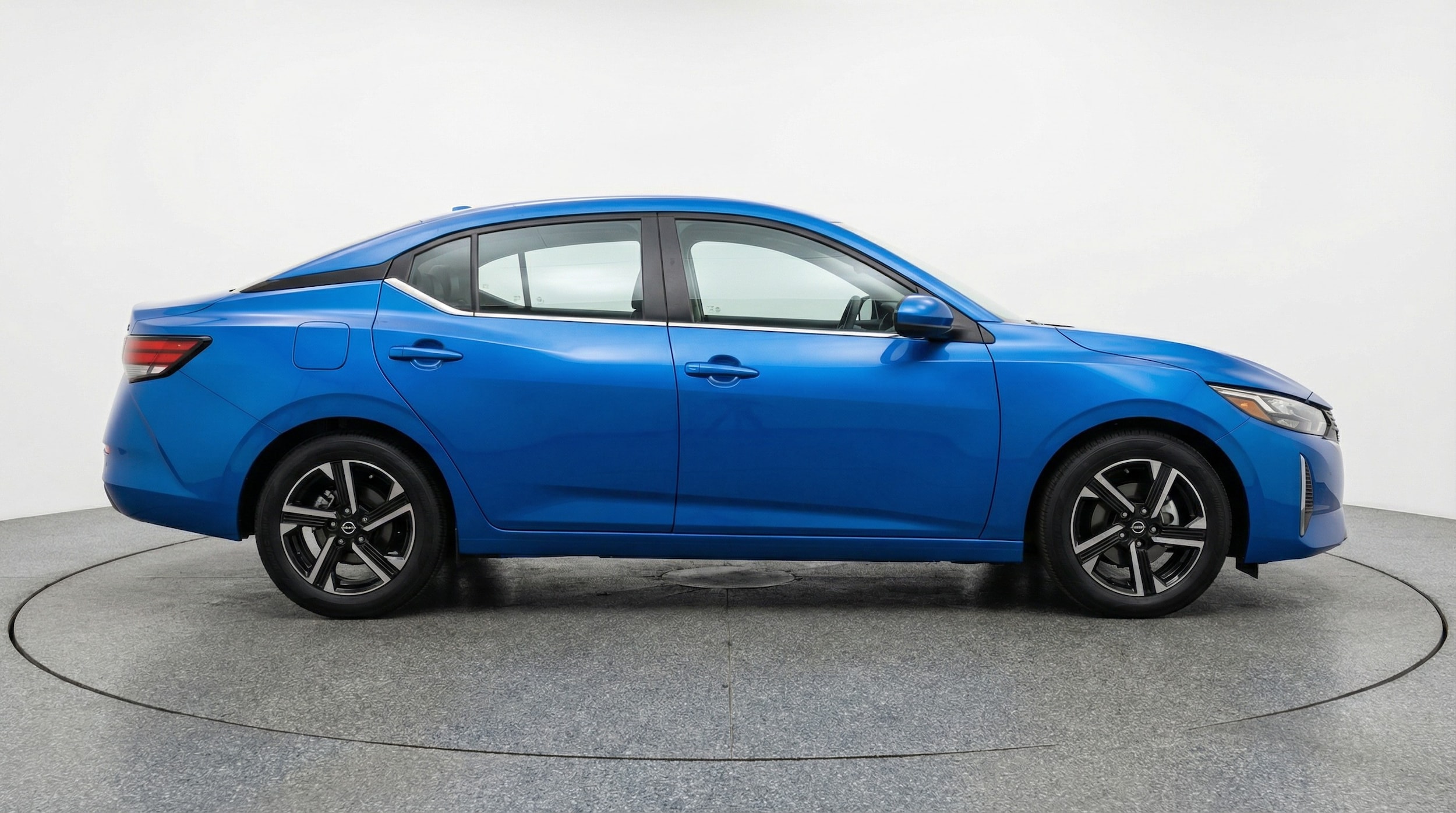 Thumbnail: 2025 Nissan Sentra - 8