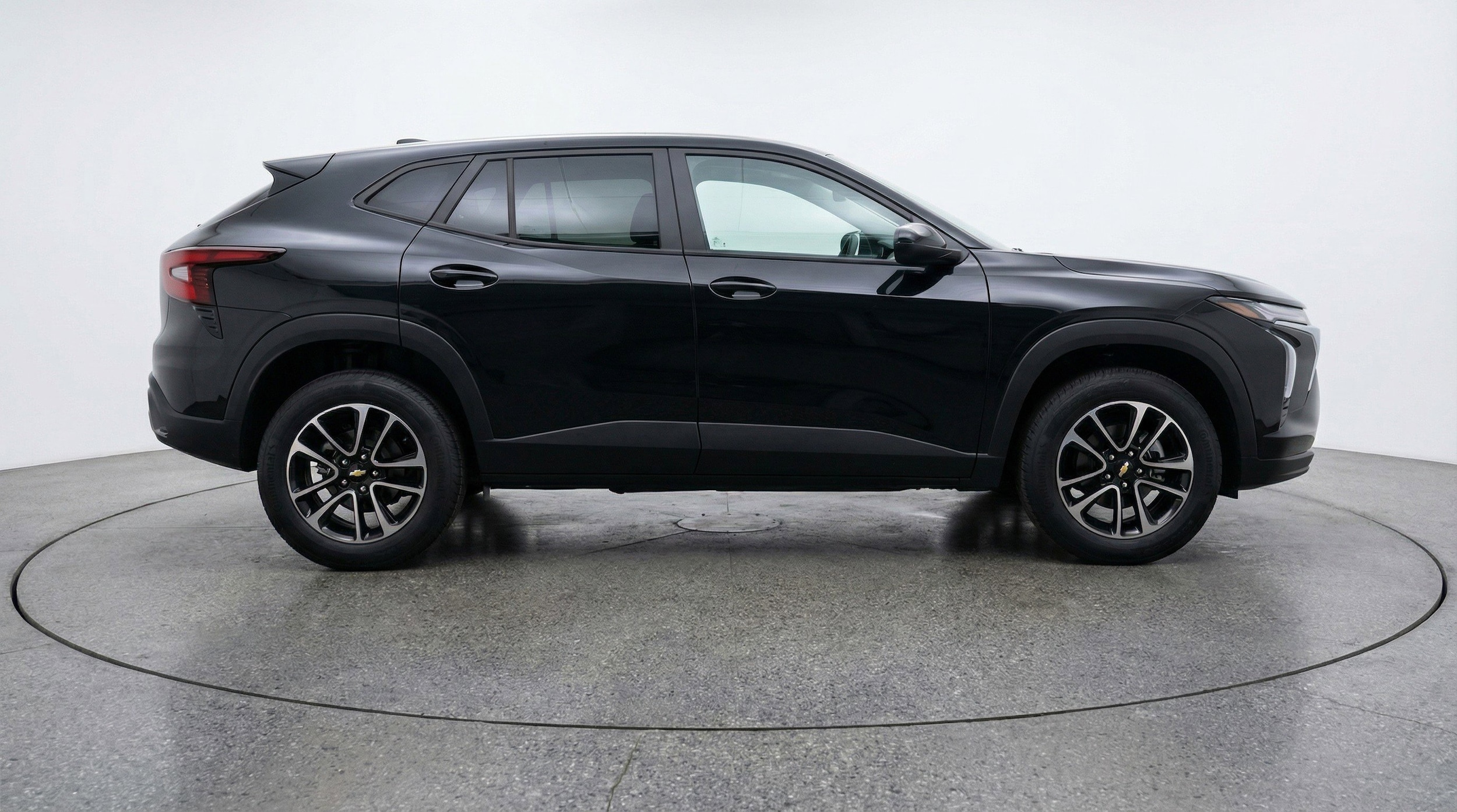 Thumbnail: 2025 Chevrolet TrailBlazer - 11