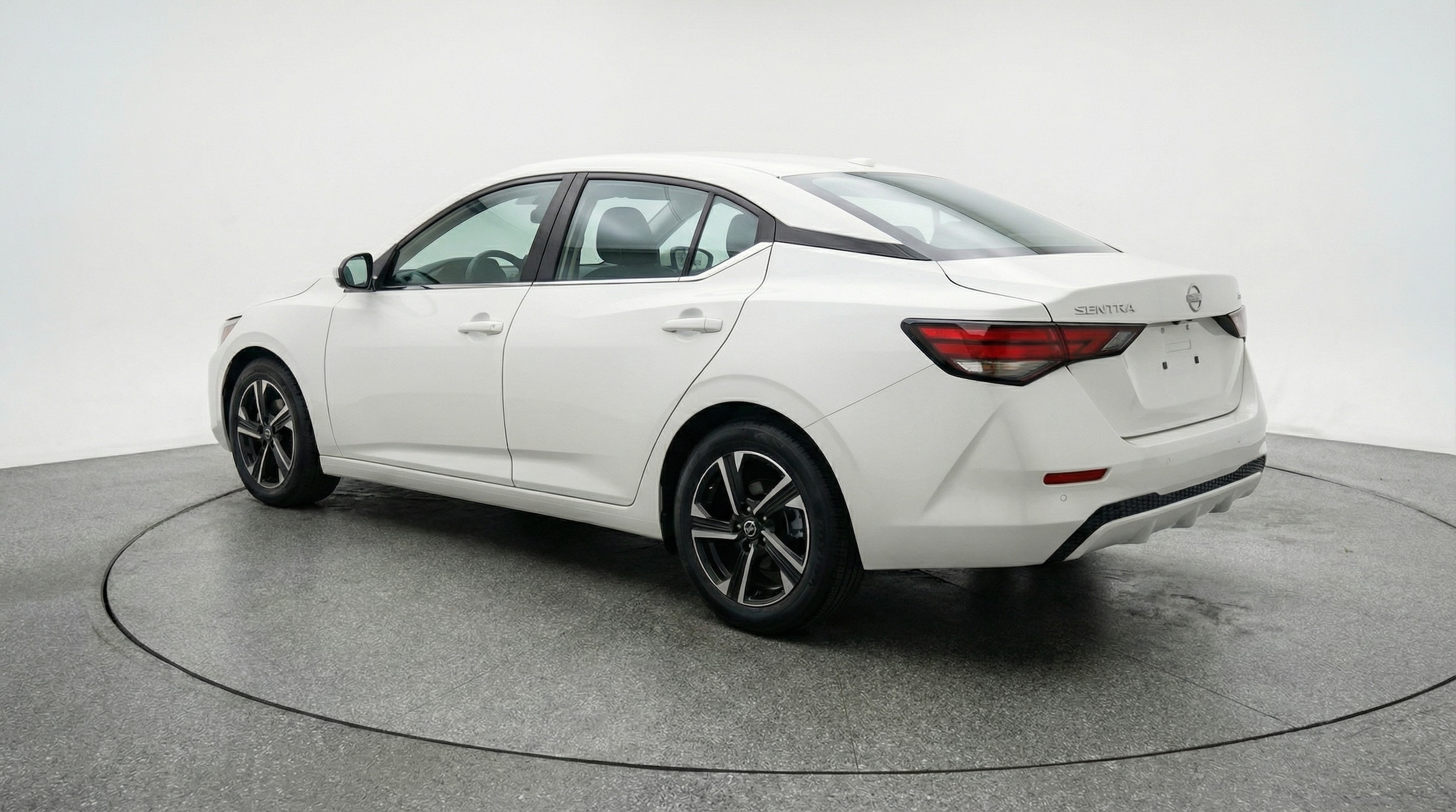 Thumbnail: 2025 Nissan Sentra - 5