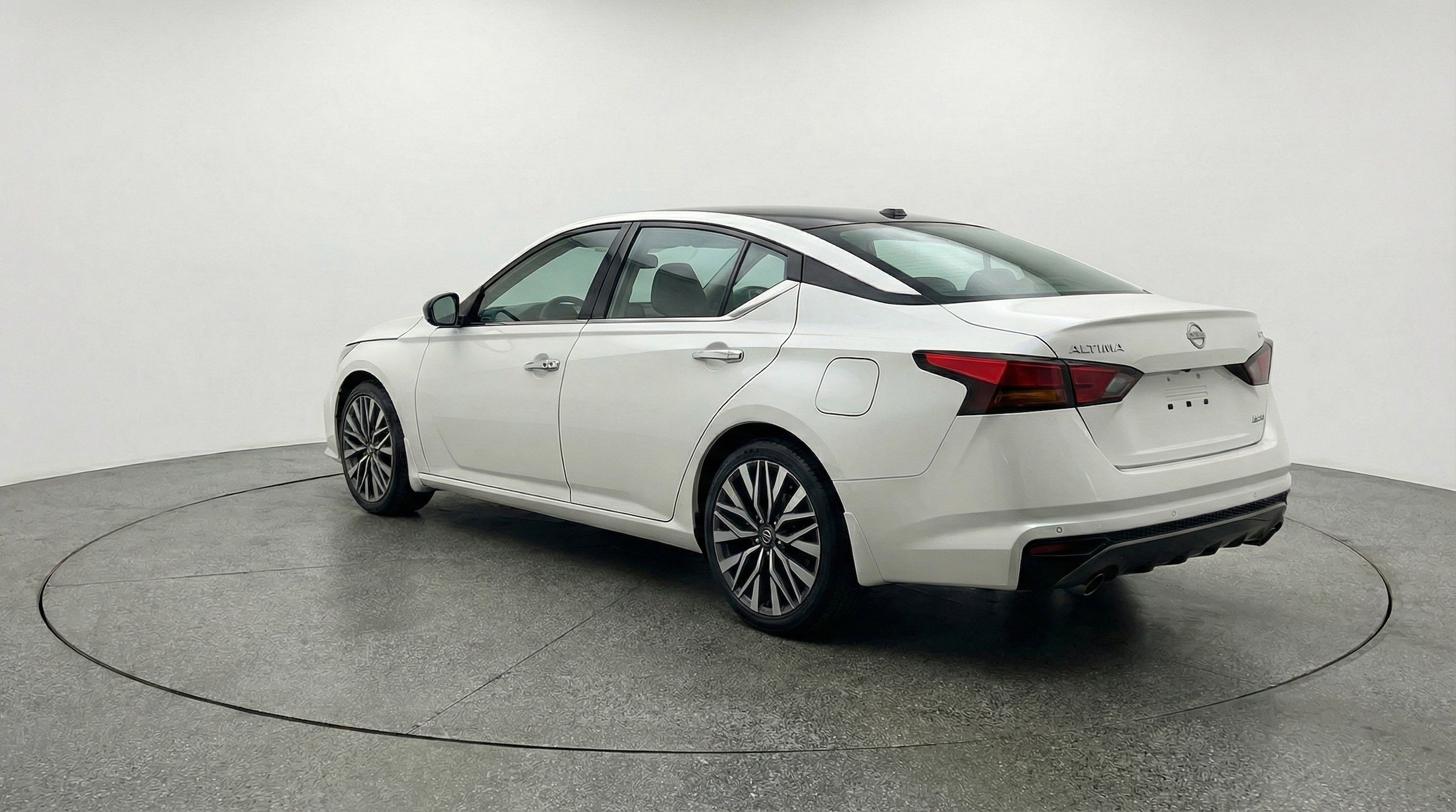 Thumbnail: 2025 Nissan Altima - 6